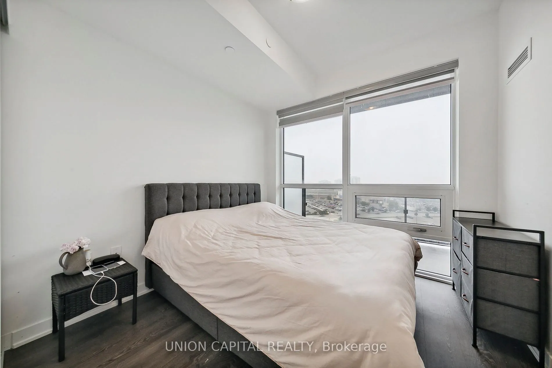 4699 Glen Erin Drive, #1001