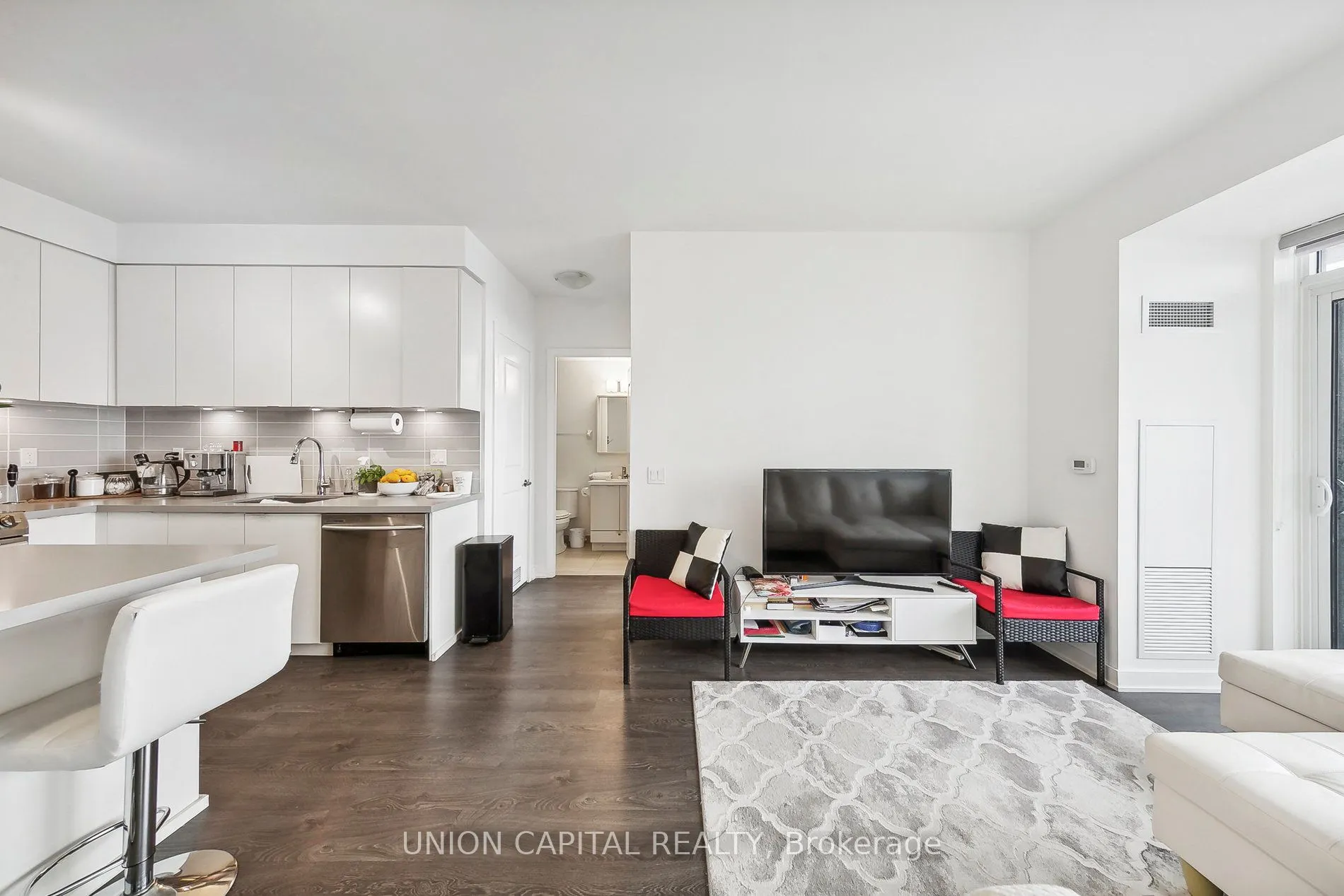 4699 Glen Erin Drive, #1001