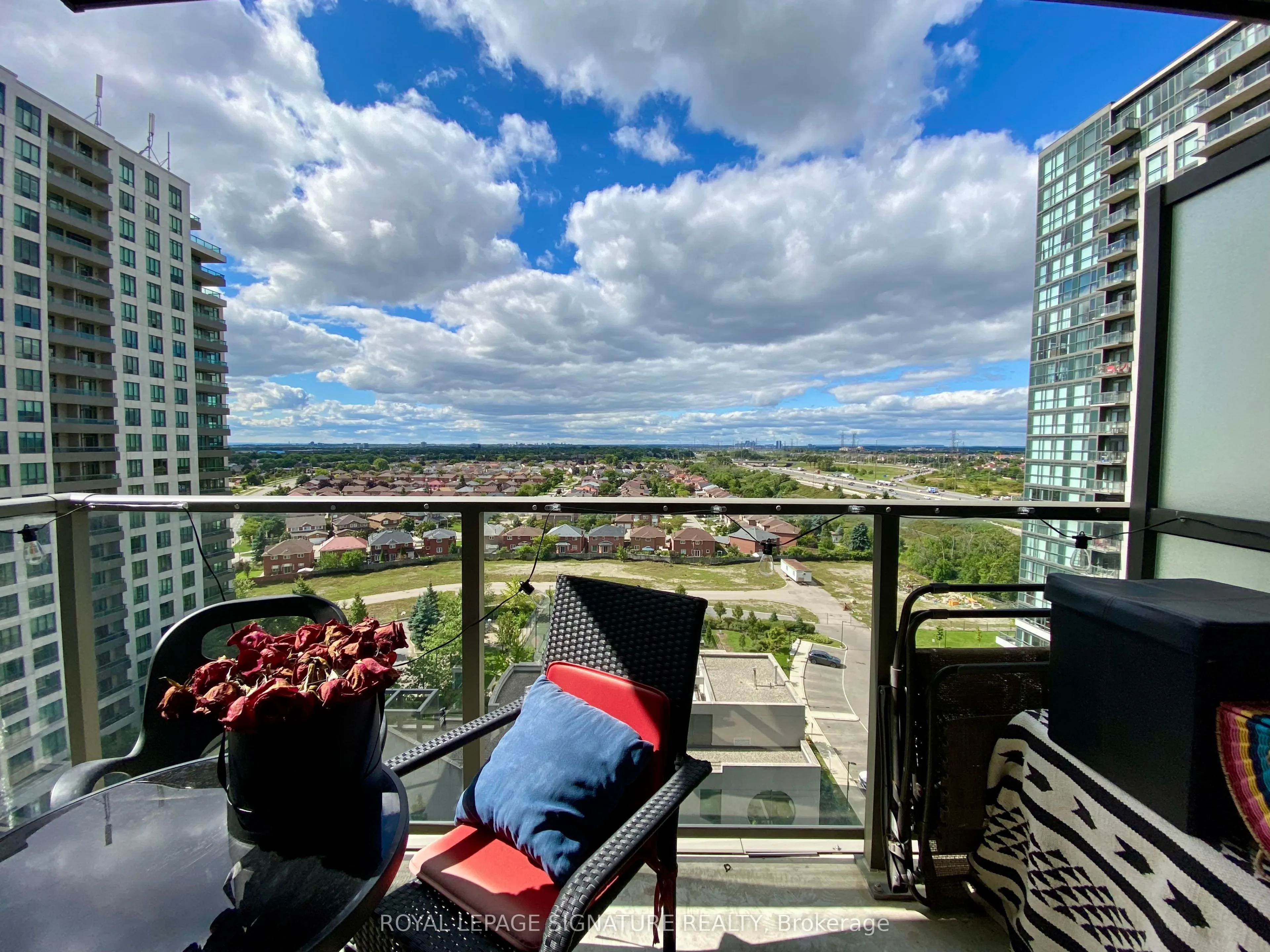 339 Rathburn Road W, #1210
