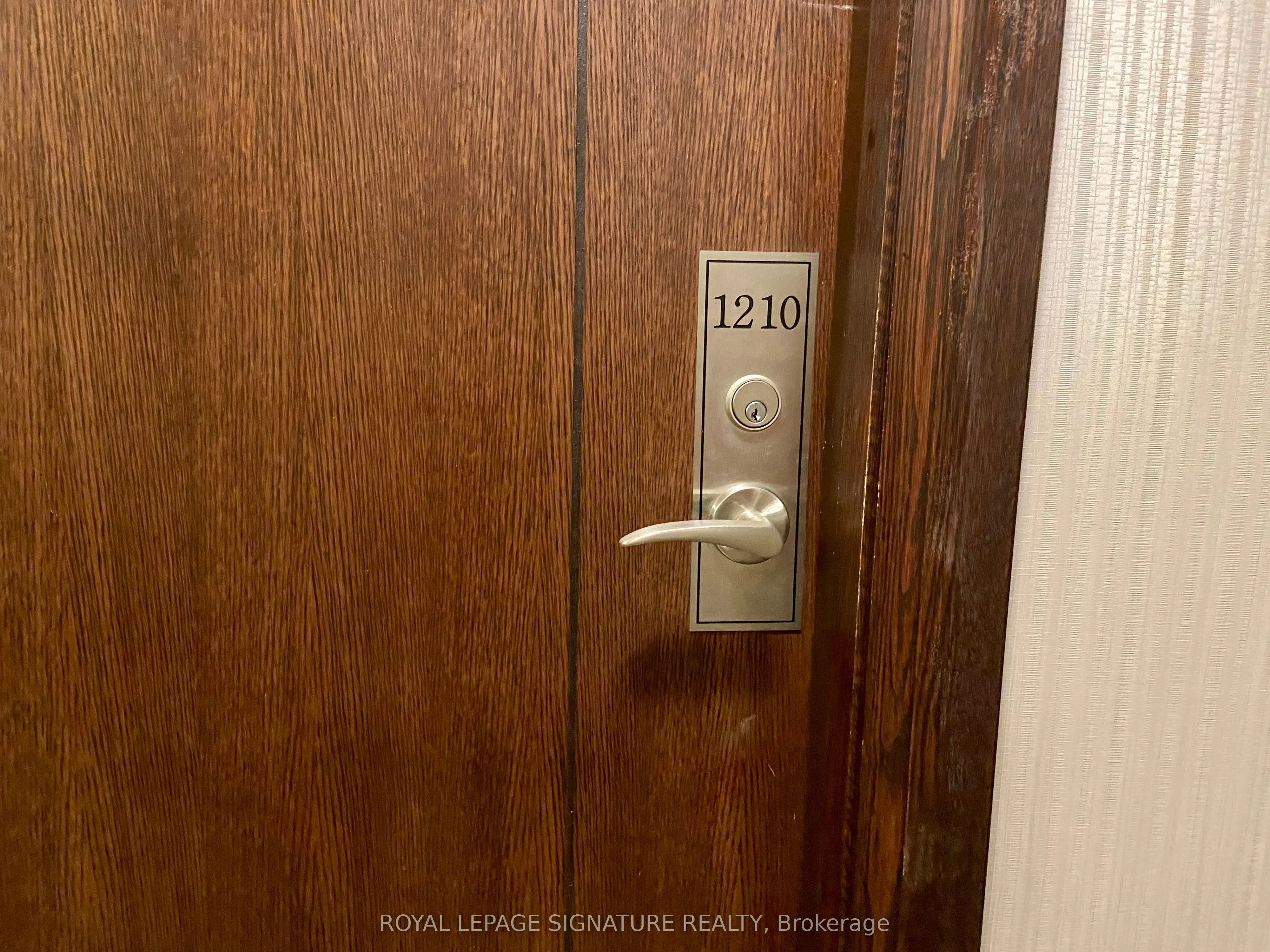 339 Rathburn Road W, #1210