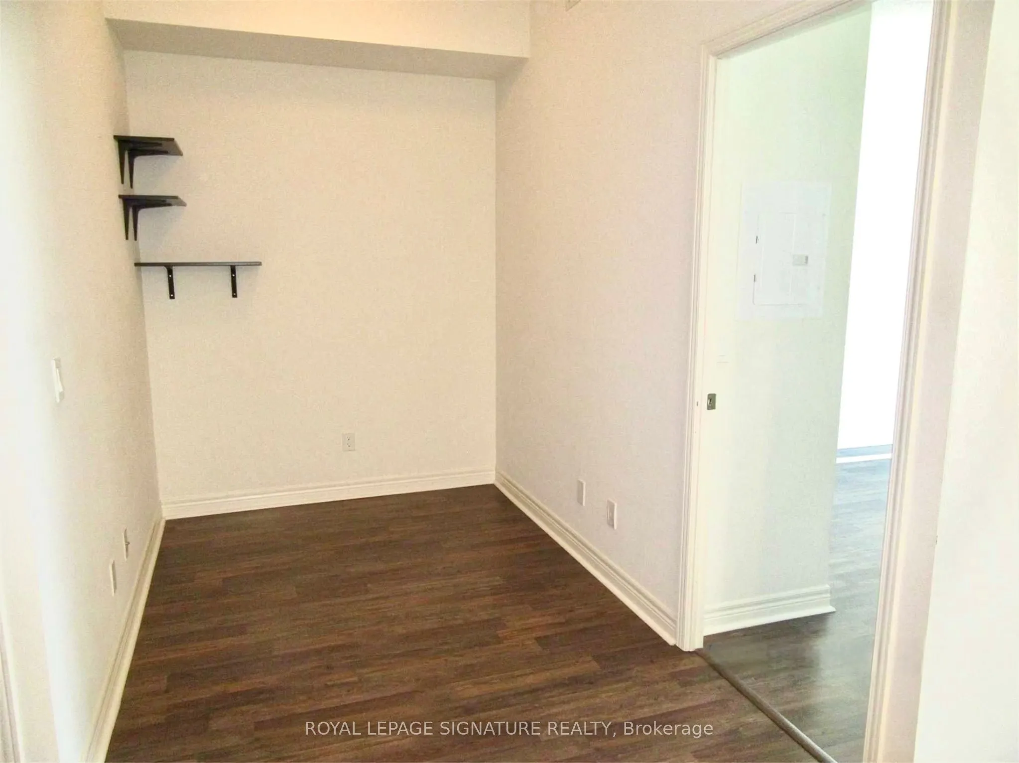 339 Rathburn Road W, #1210
