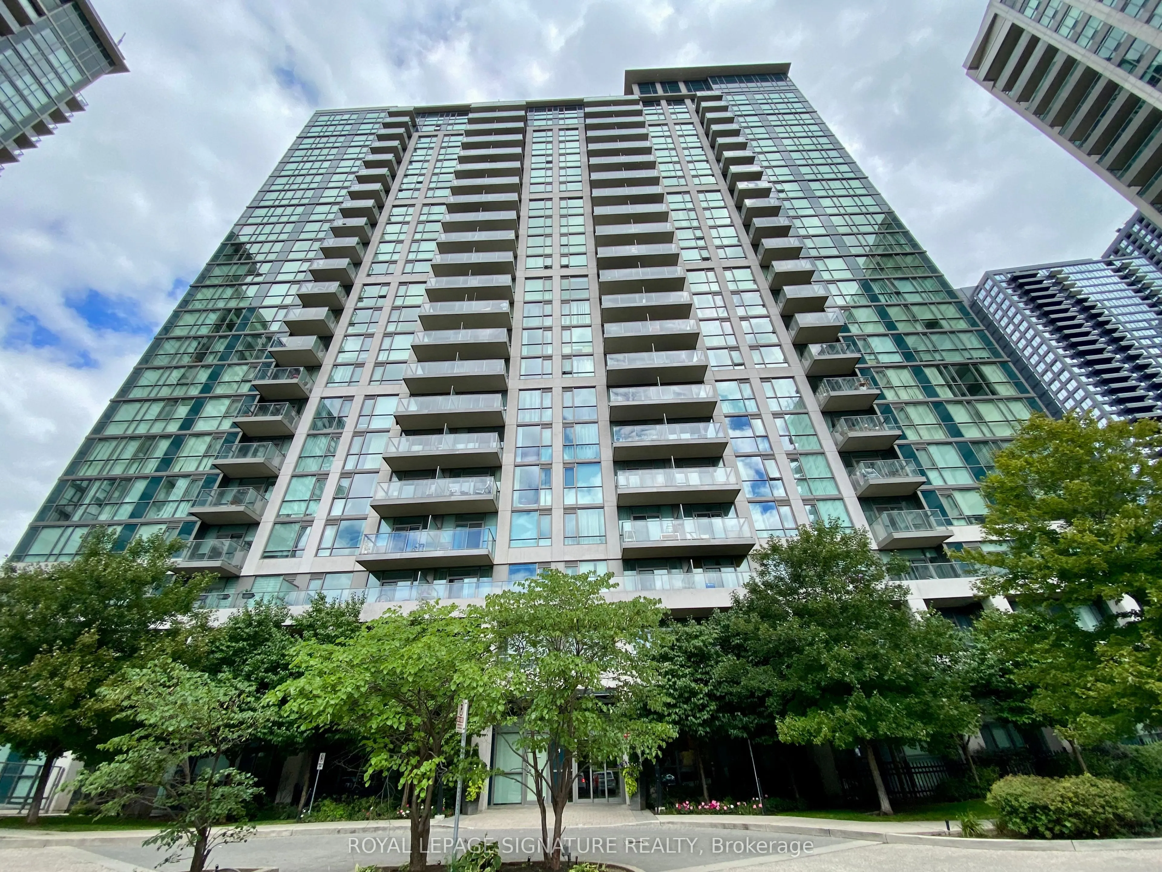 339 Rathburn Road W, #1210