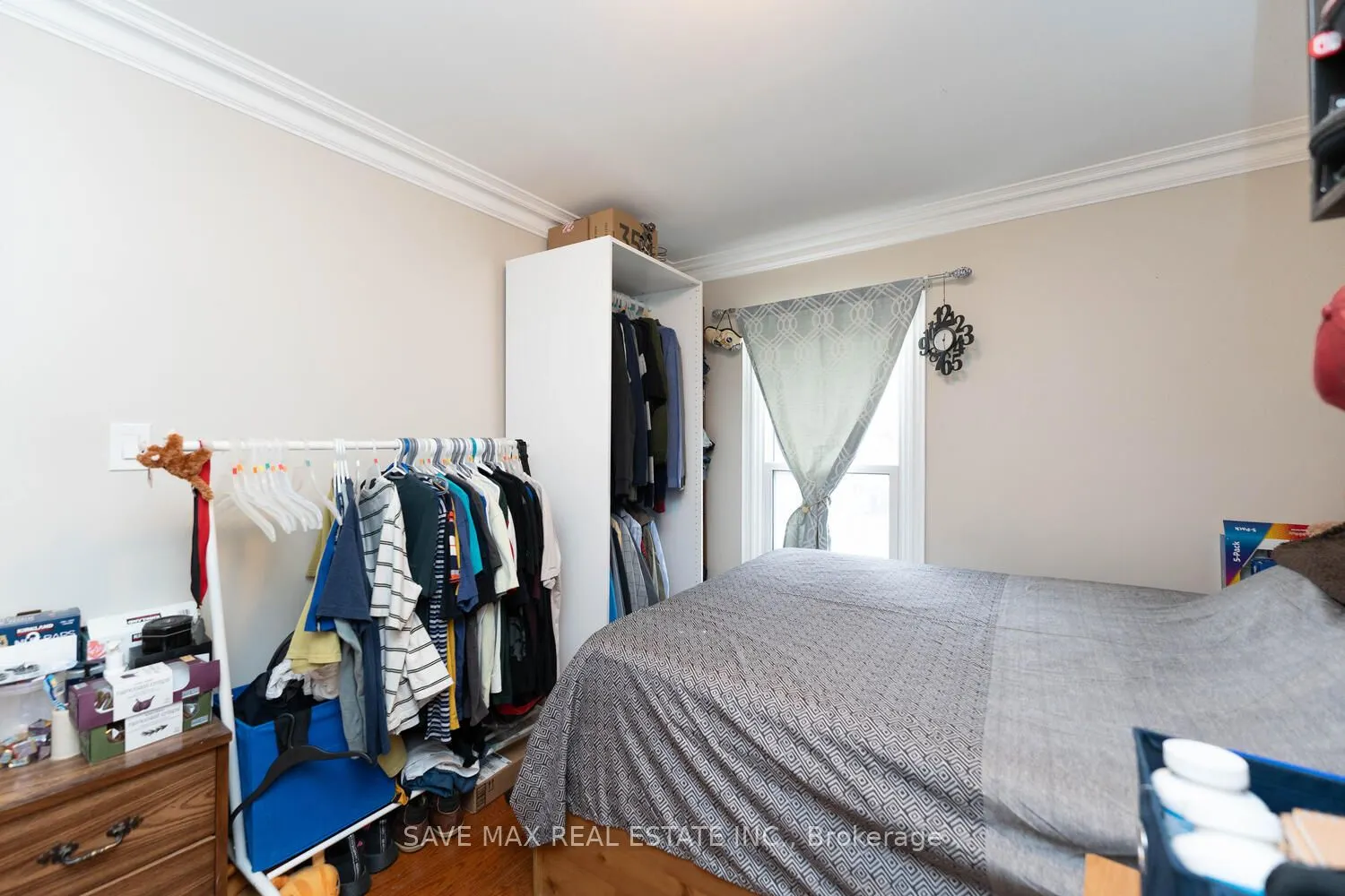 73 Buttonwood Avenue