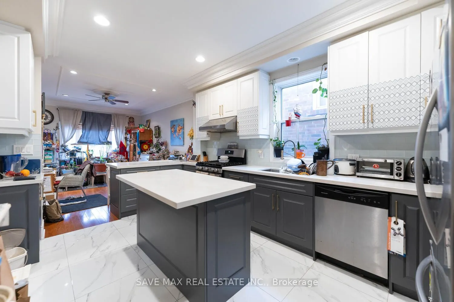 73 Buttonwood Avenue