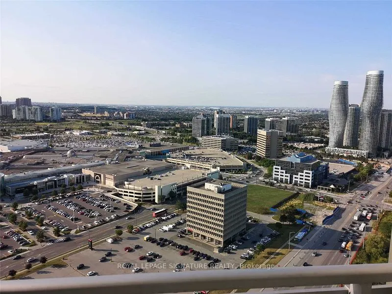 220 Burnhamthorpe Road W, #3208