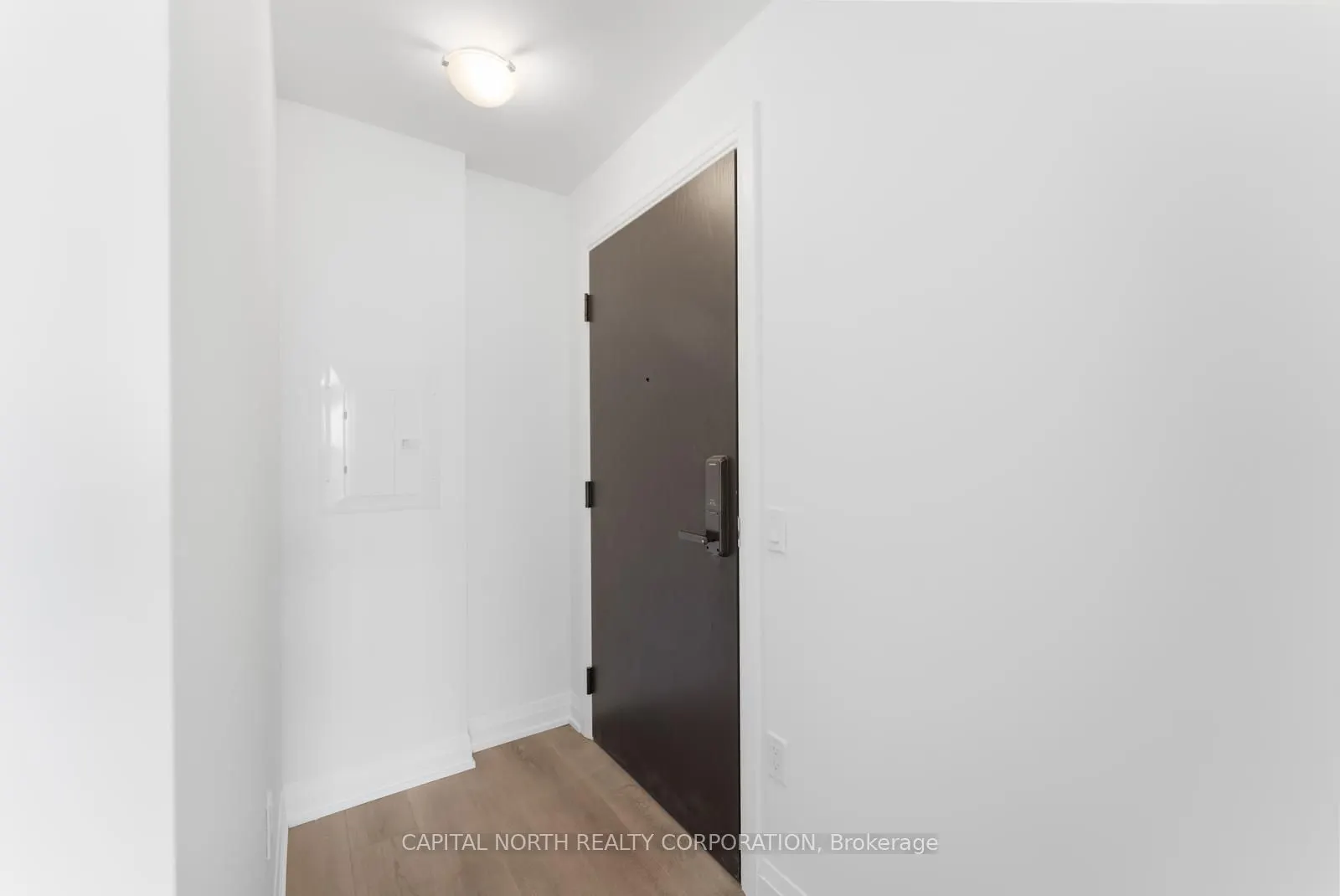 412 Silver Maple Road, #422