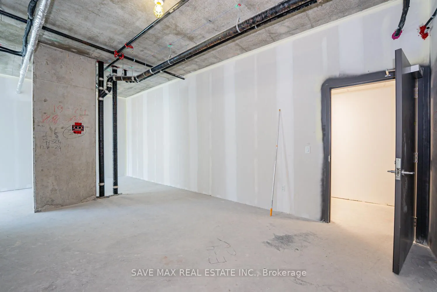 600 Dixon Road, #319