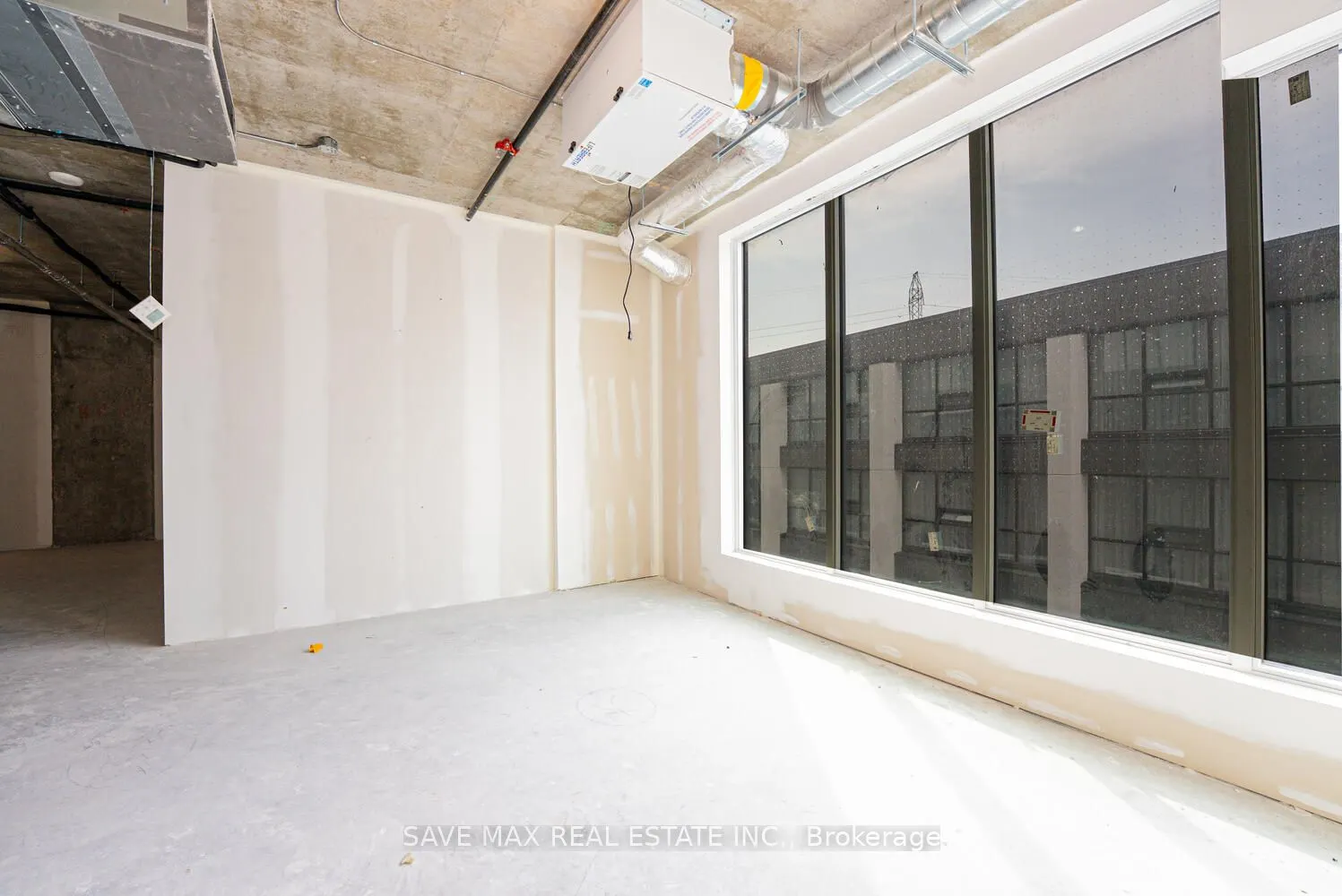 600 Dixon Road, #319