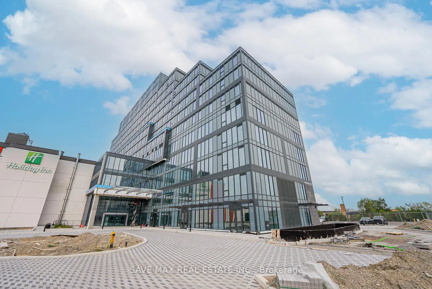 600 Dixon Road, #319