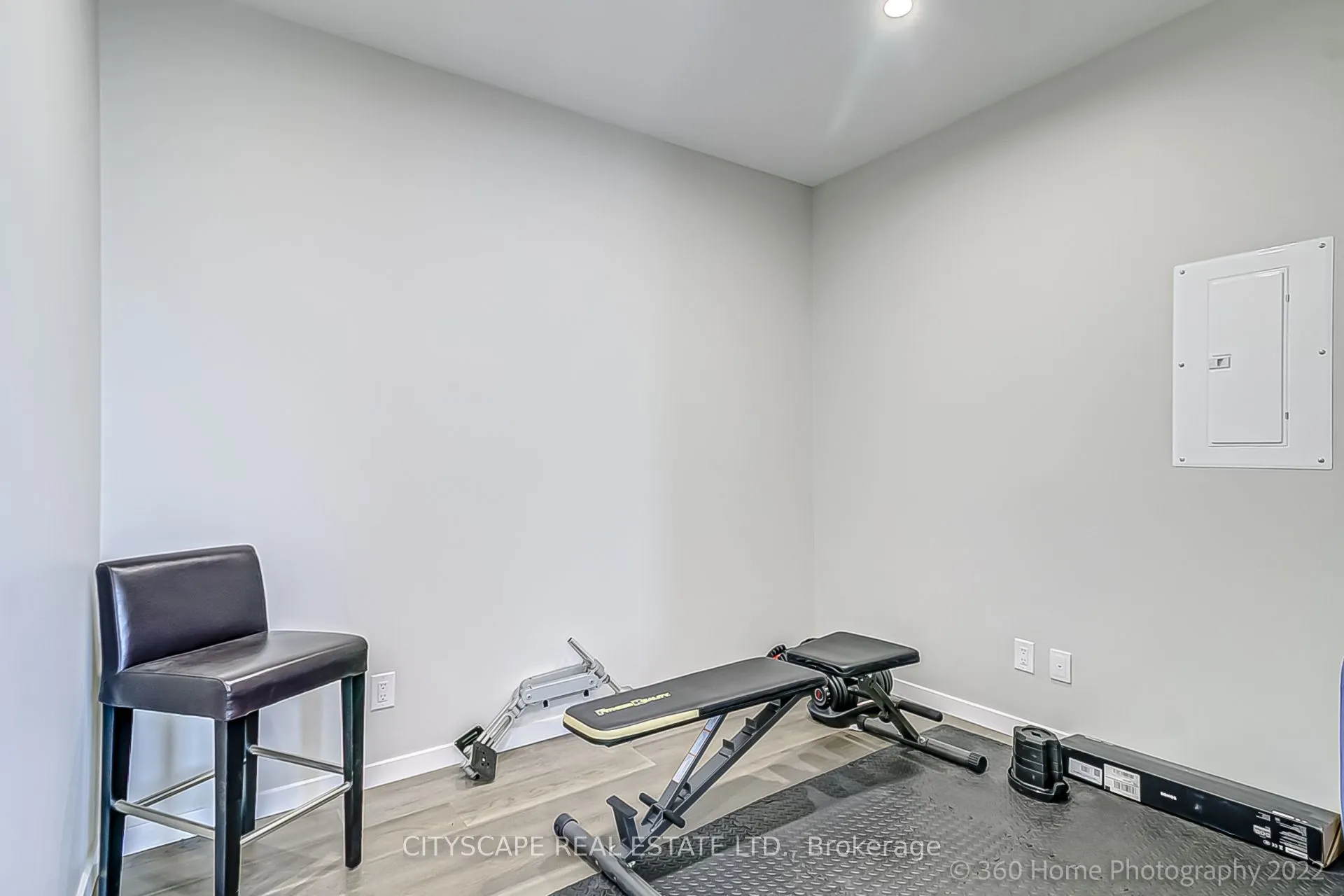 7 Smith Crescent, #Ph 810