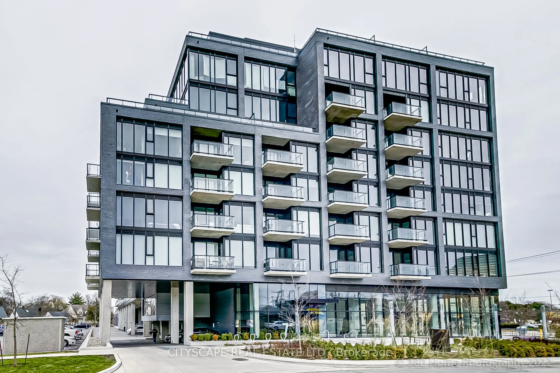 7 Smith Crescent, #Ph 810