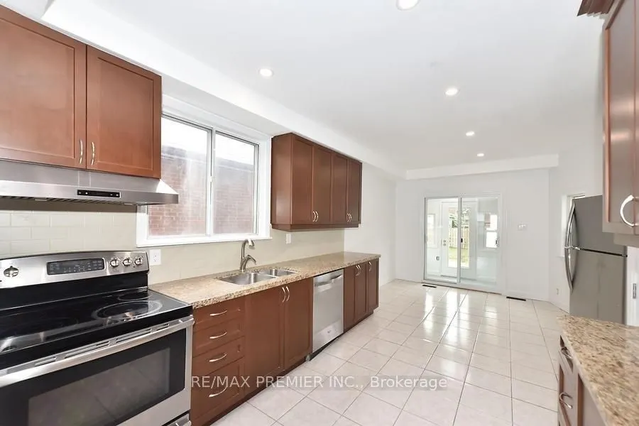 221 Belgravia Avenue