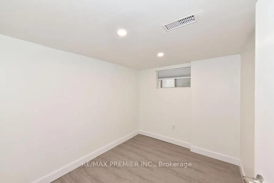 221 Belgravia Avenue