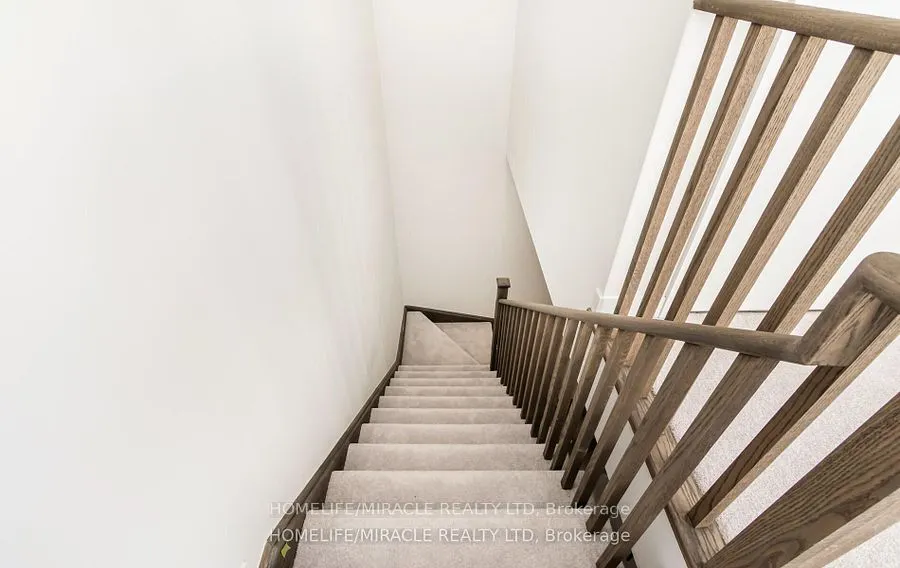 3415 Ridgeway Drive, #16