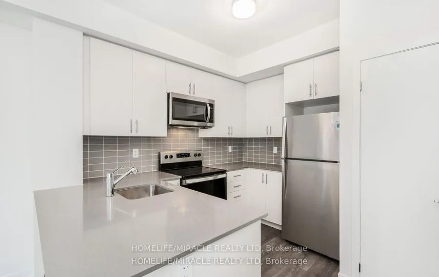 3415 Ridgeway Drive, #16