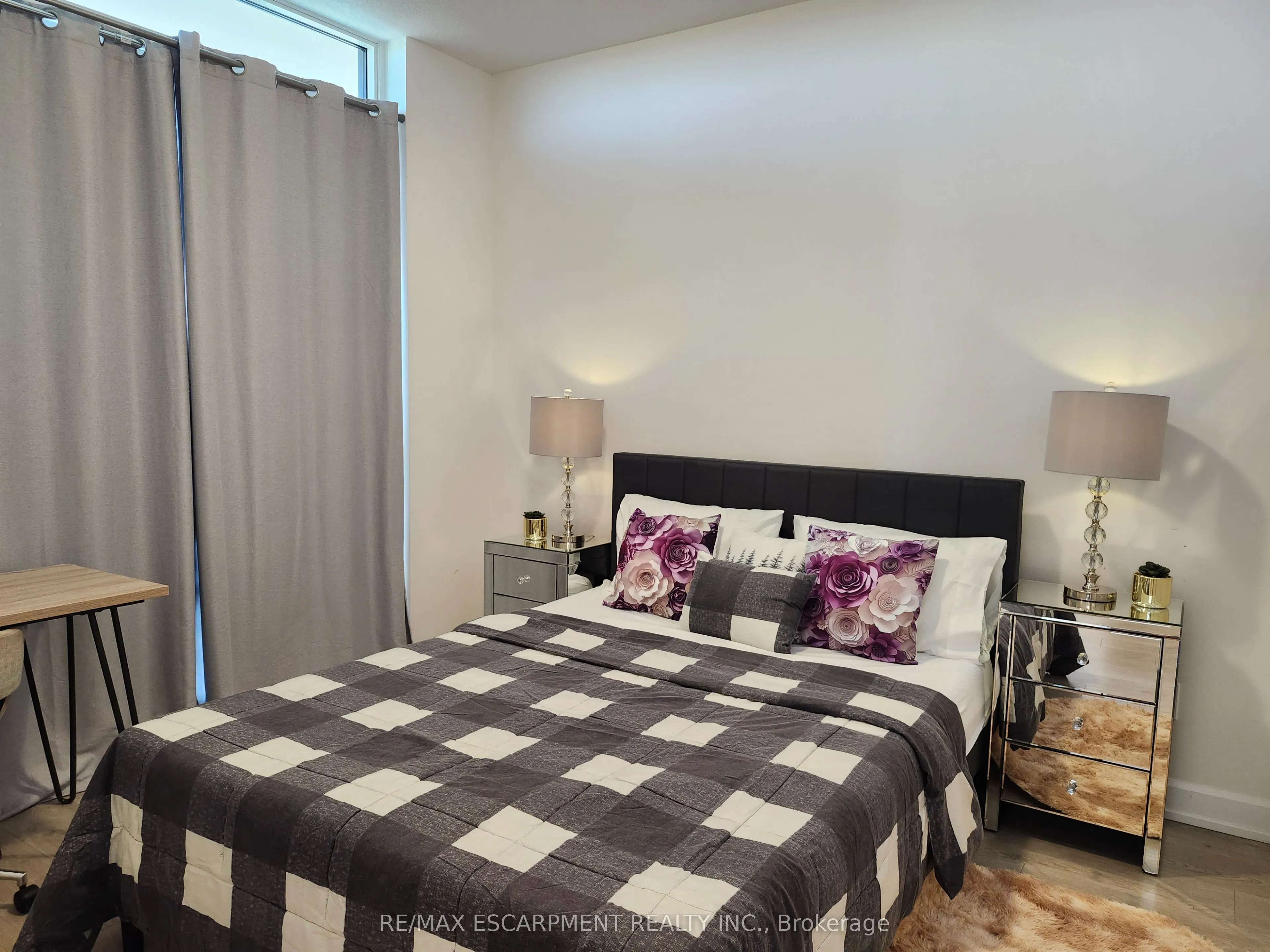 3220 William Coltson Avenue, #607