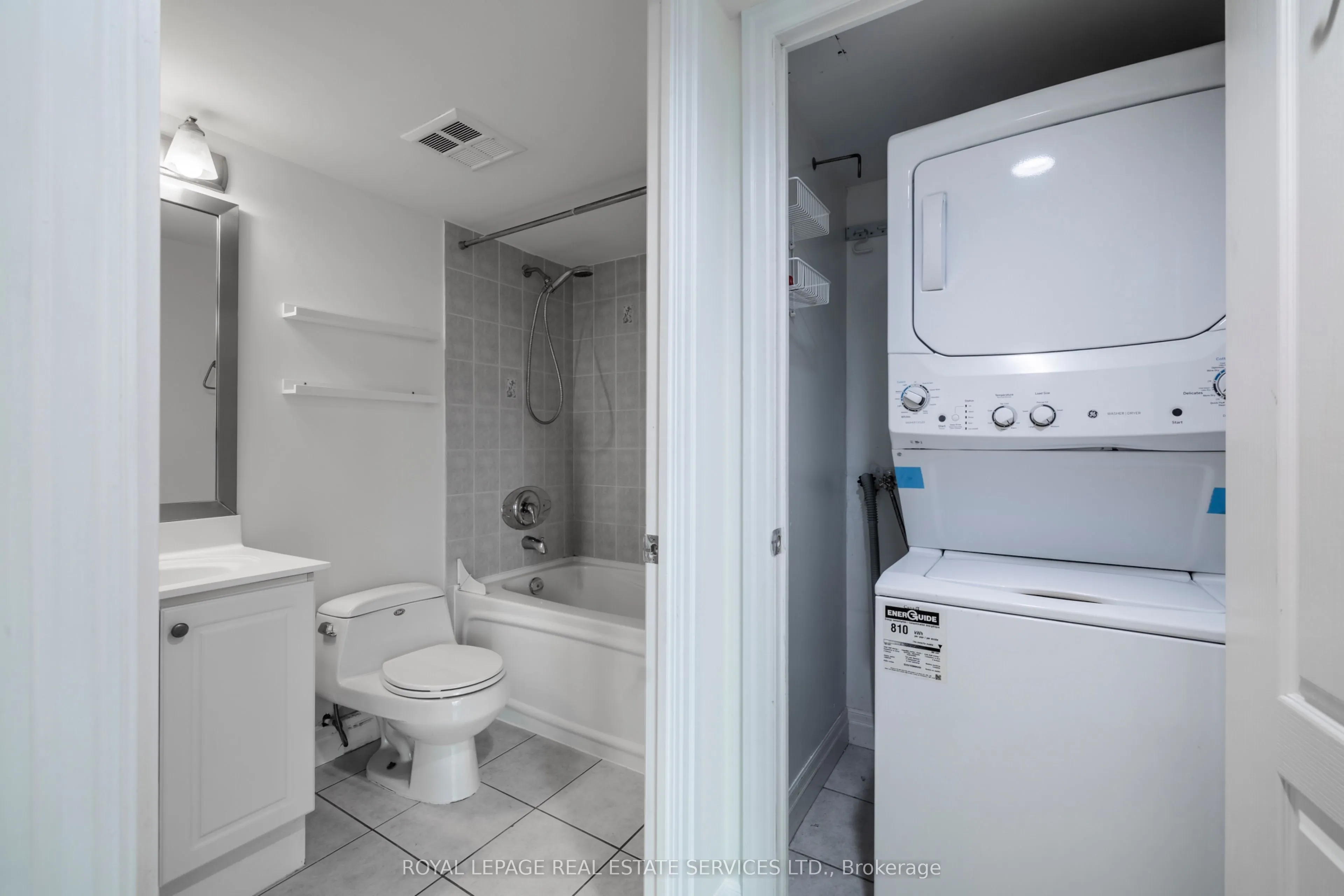 2121 Lake Shore Boulevard W, #809