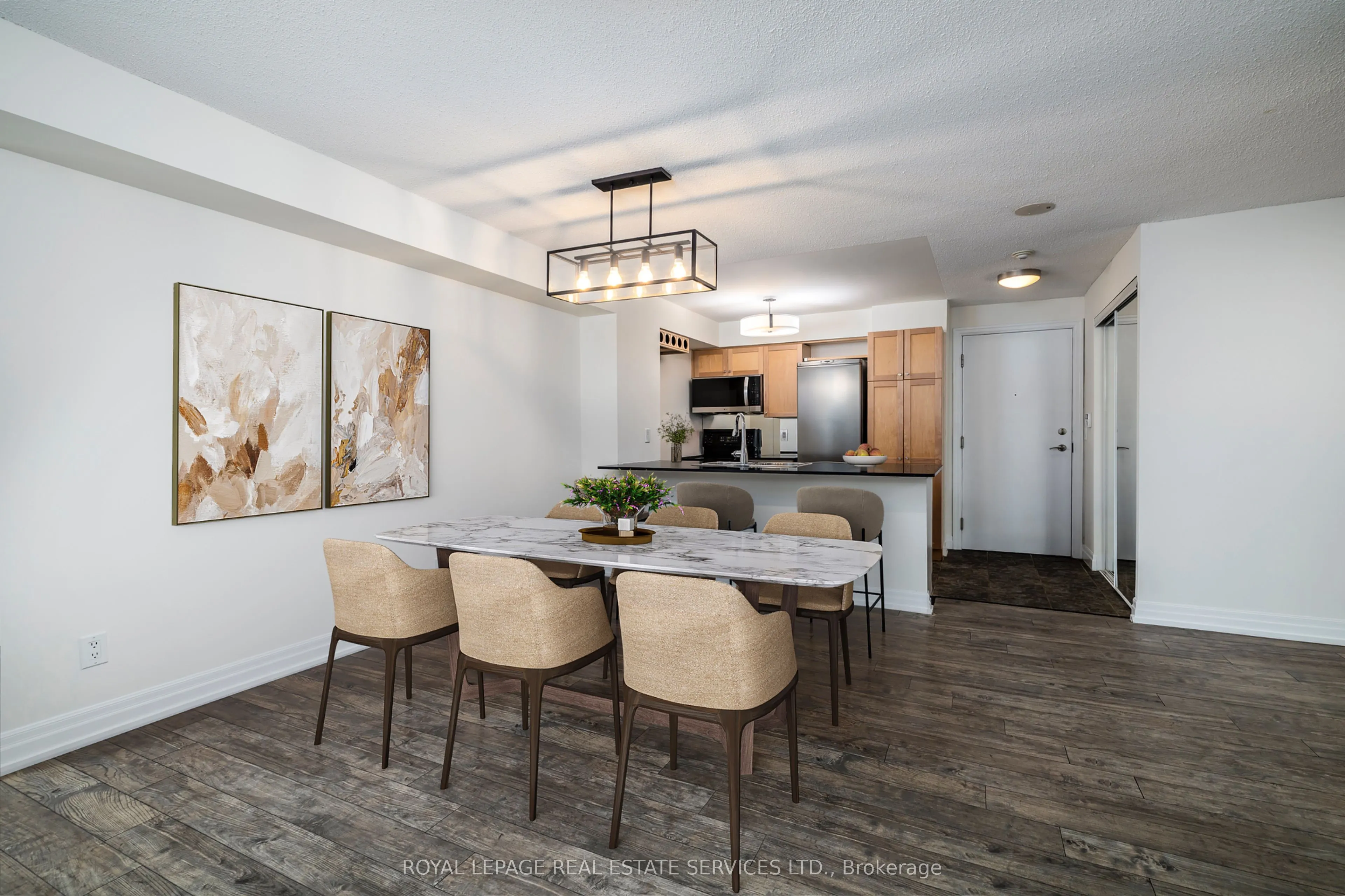 2121 Lake Shore Boulevard W, #809
