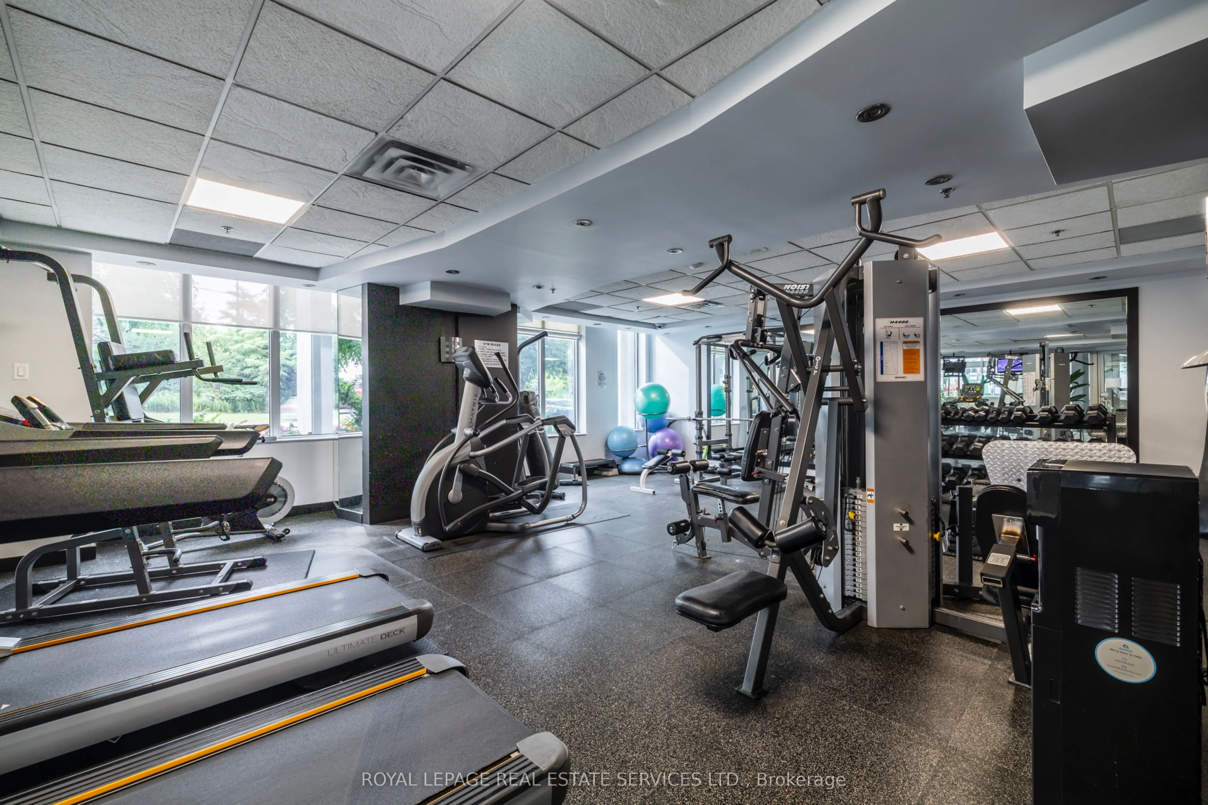 2121 Lake Shore Boulevard W, #809