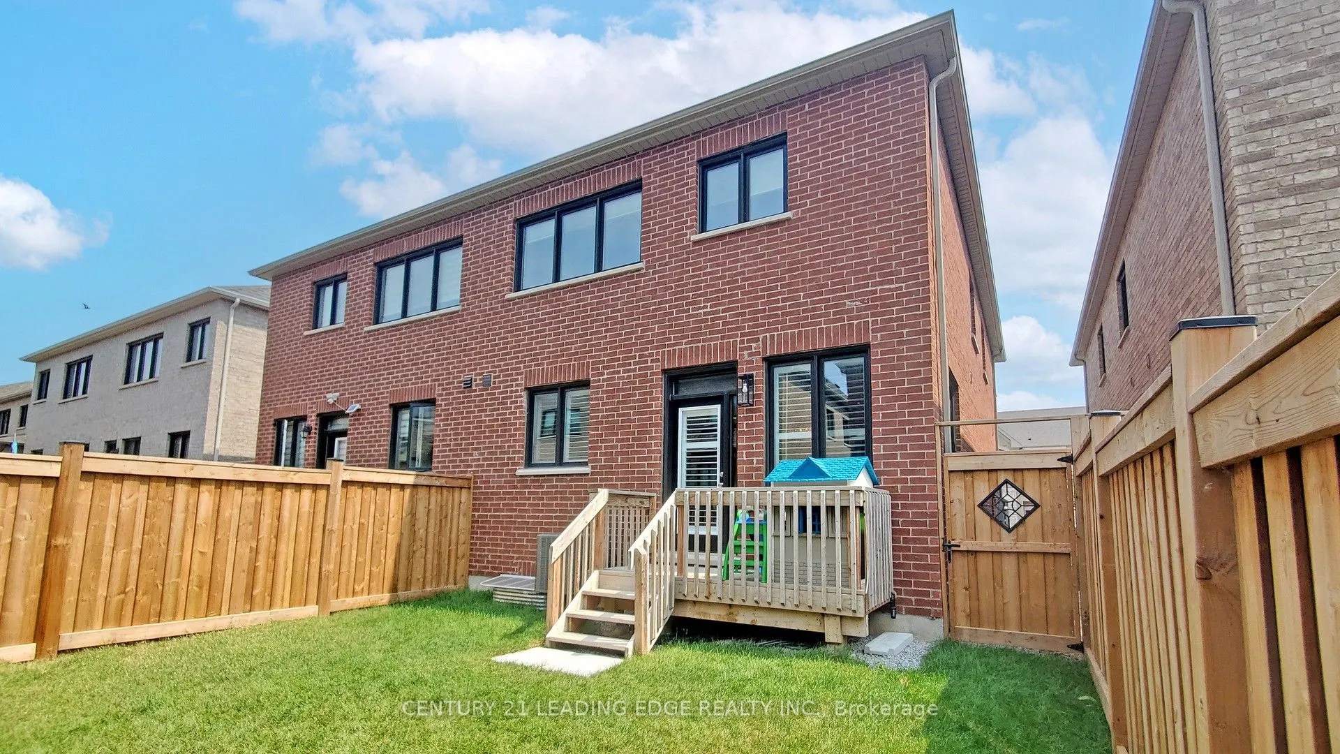 322 Thimbleweed Court