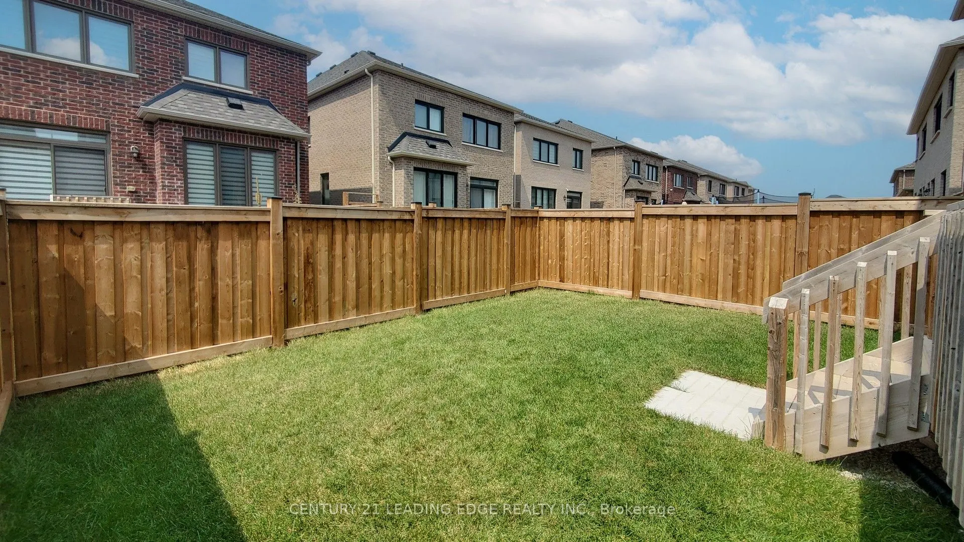 322 Thimbleweed Court