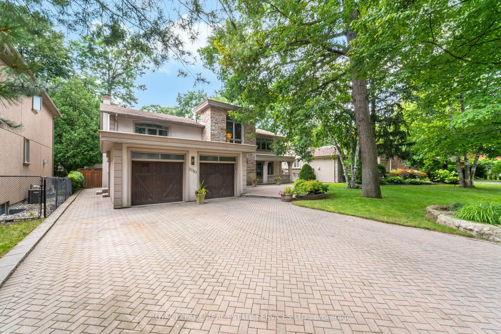 2130 Autumn Breeze Drive N