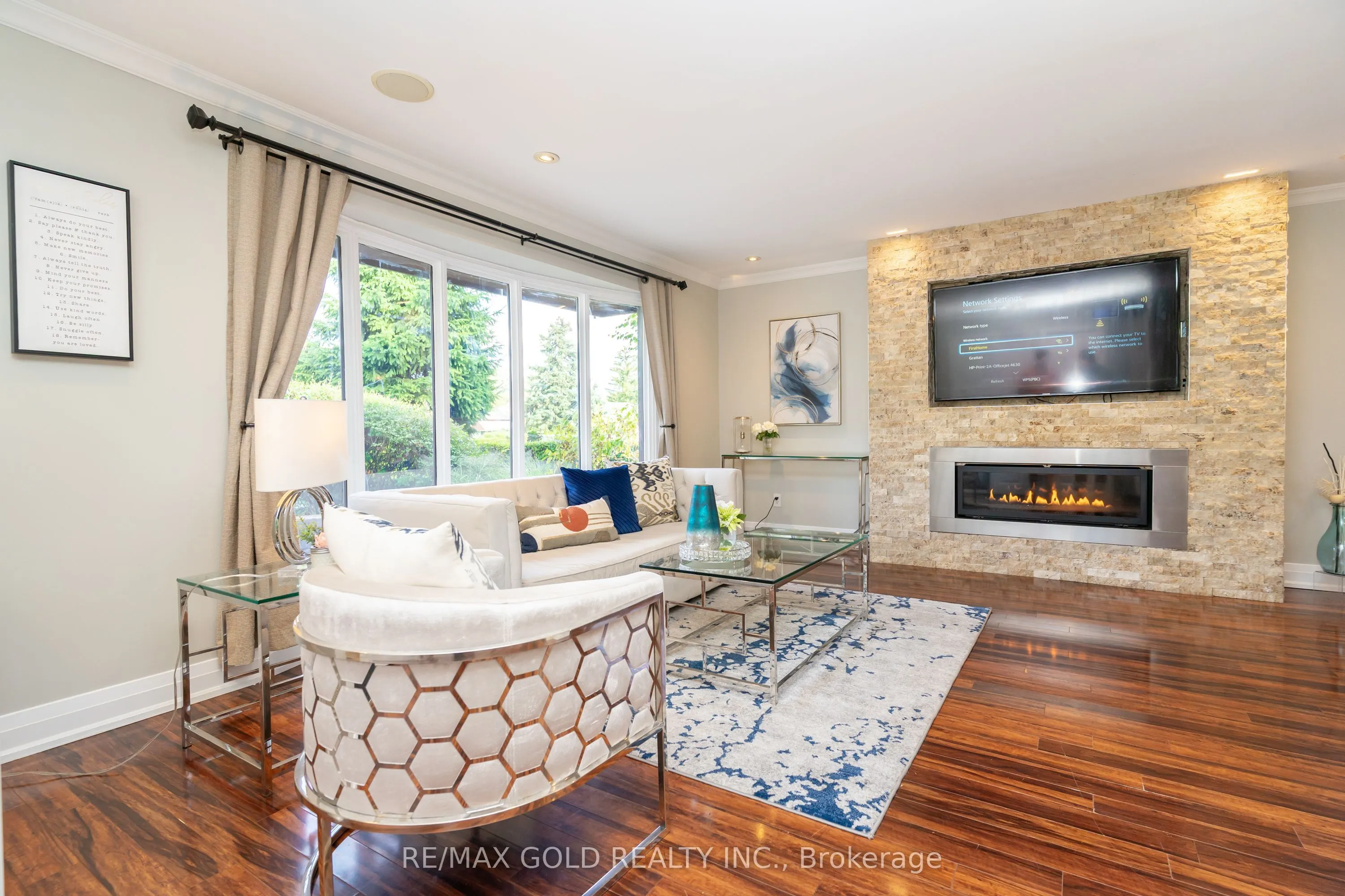 39 Ascot Avenue