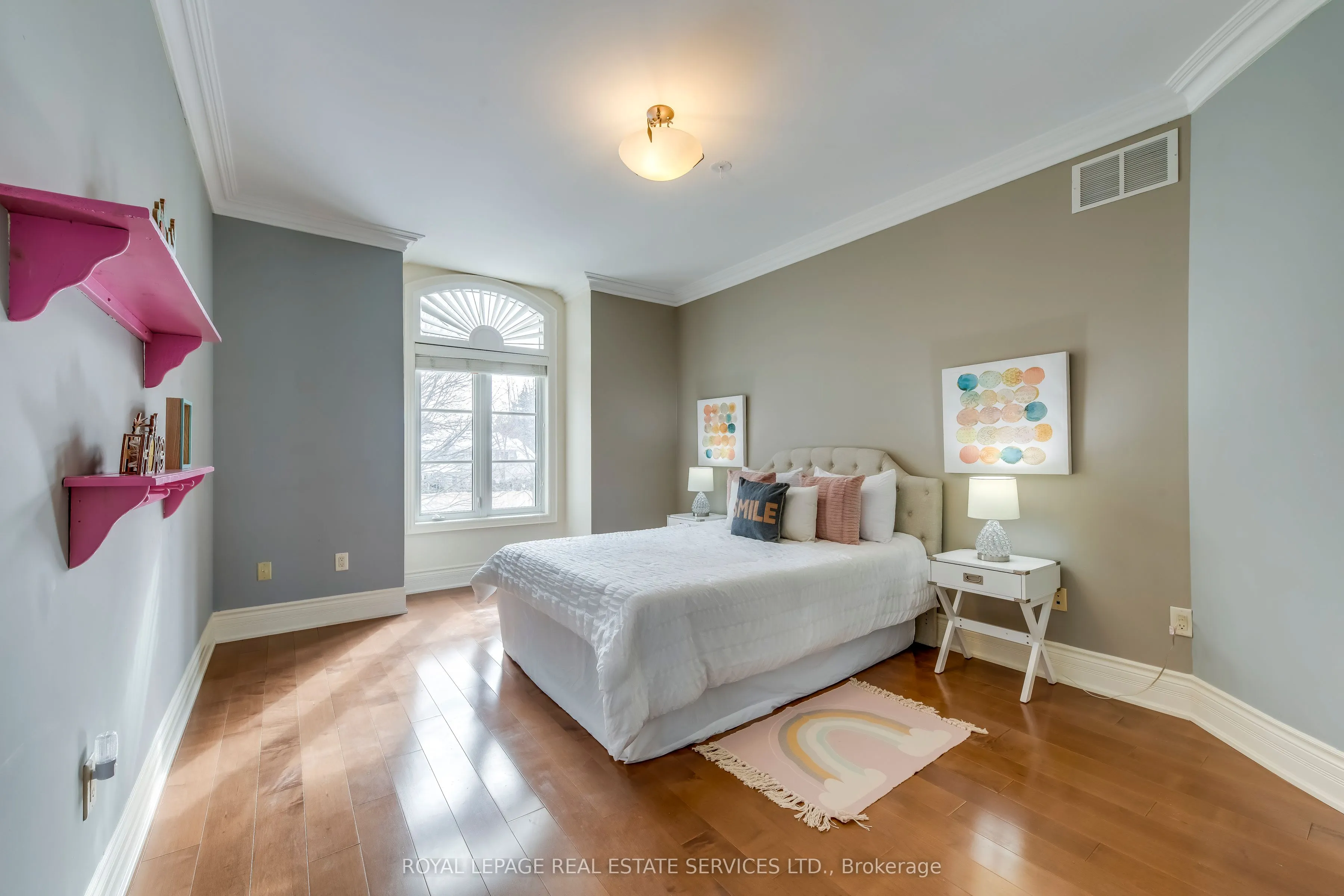 3341 Lakeshore Road