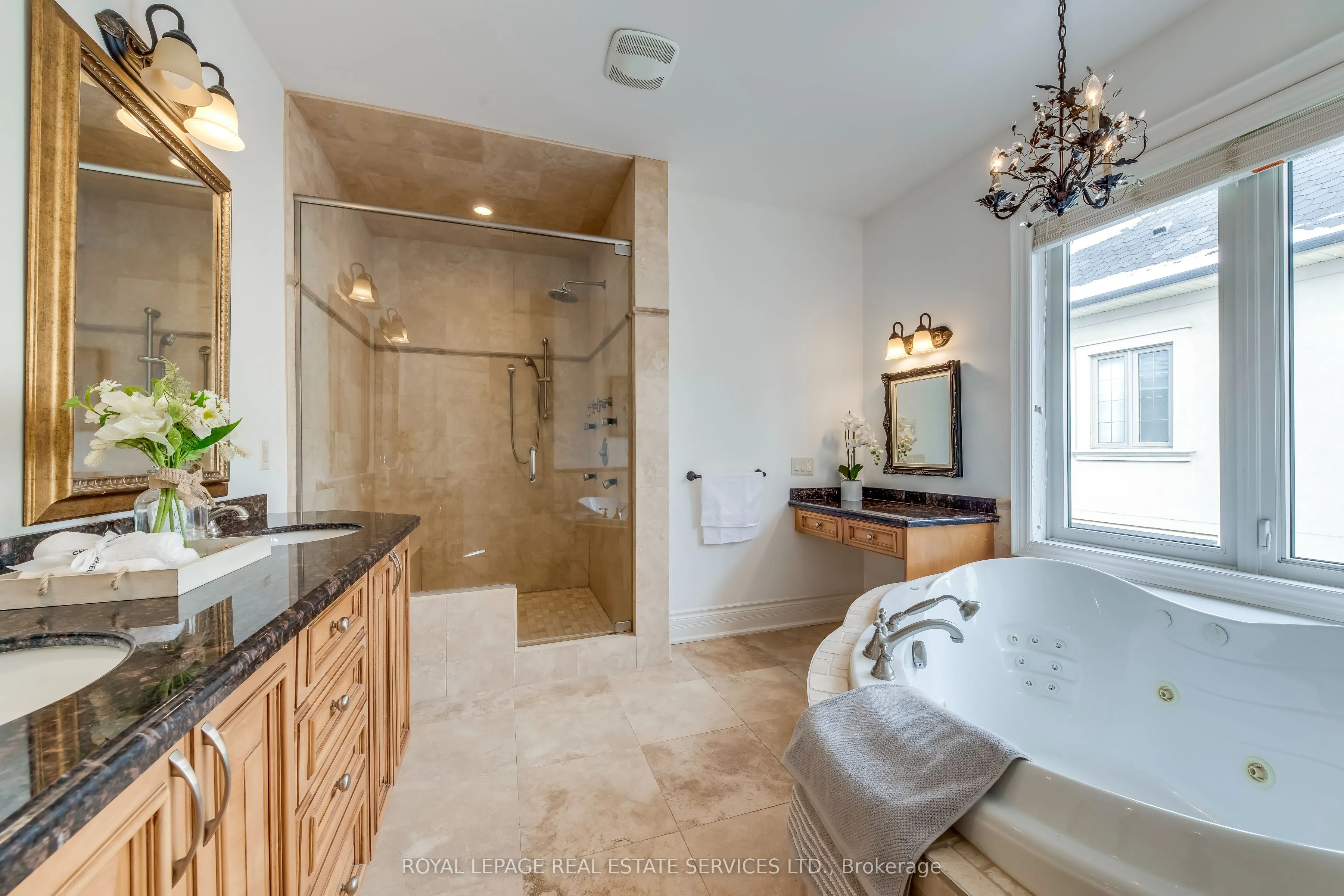 3341 Lakeshore Road