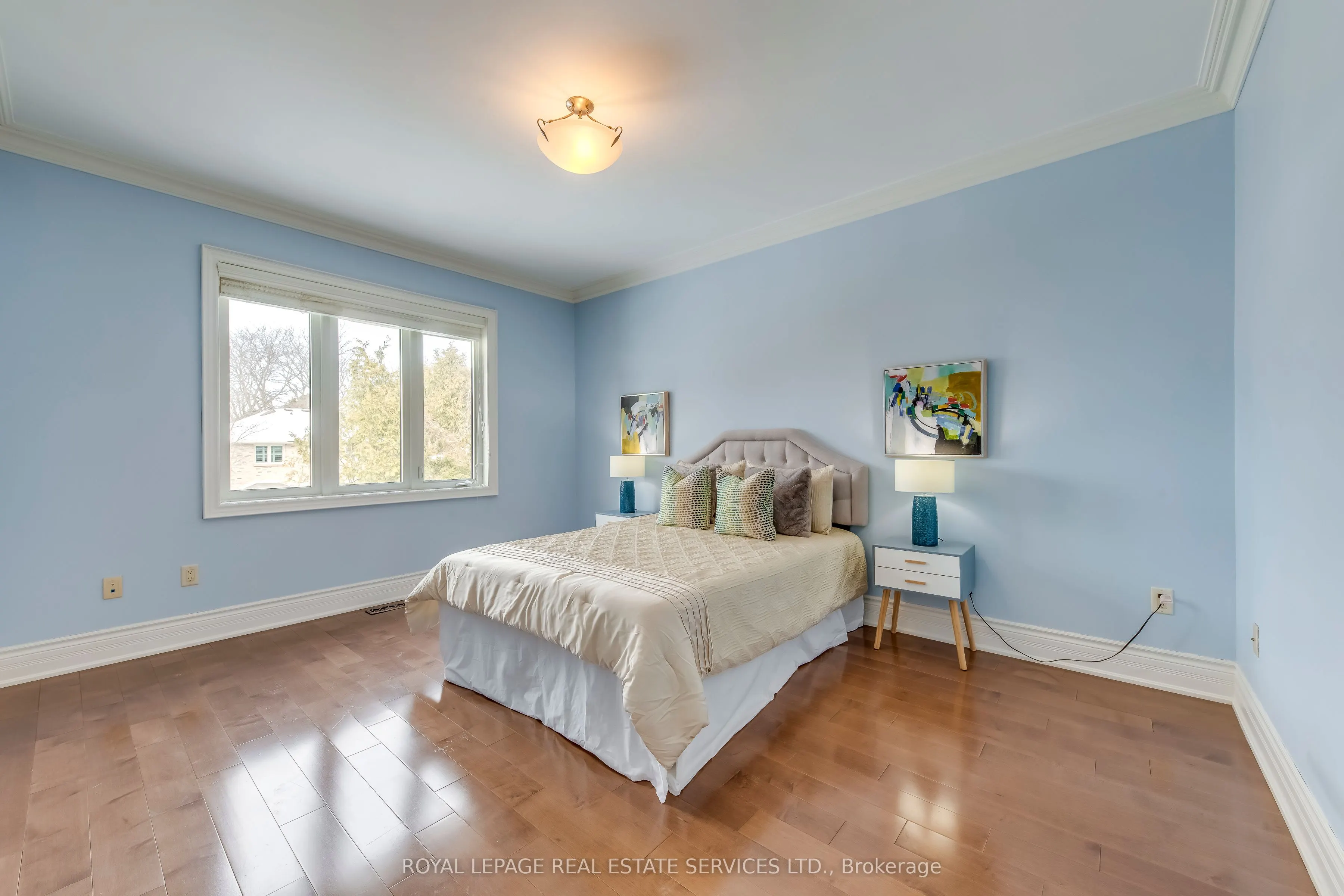 3341 Lakeshore Road