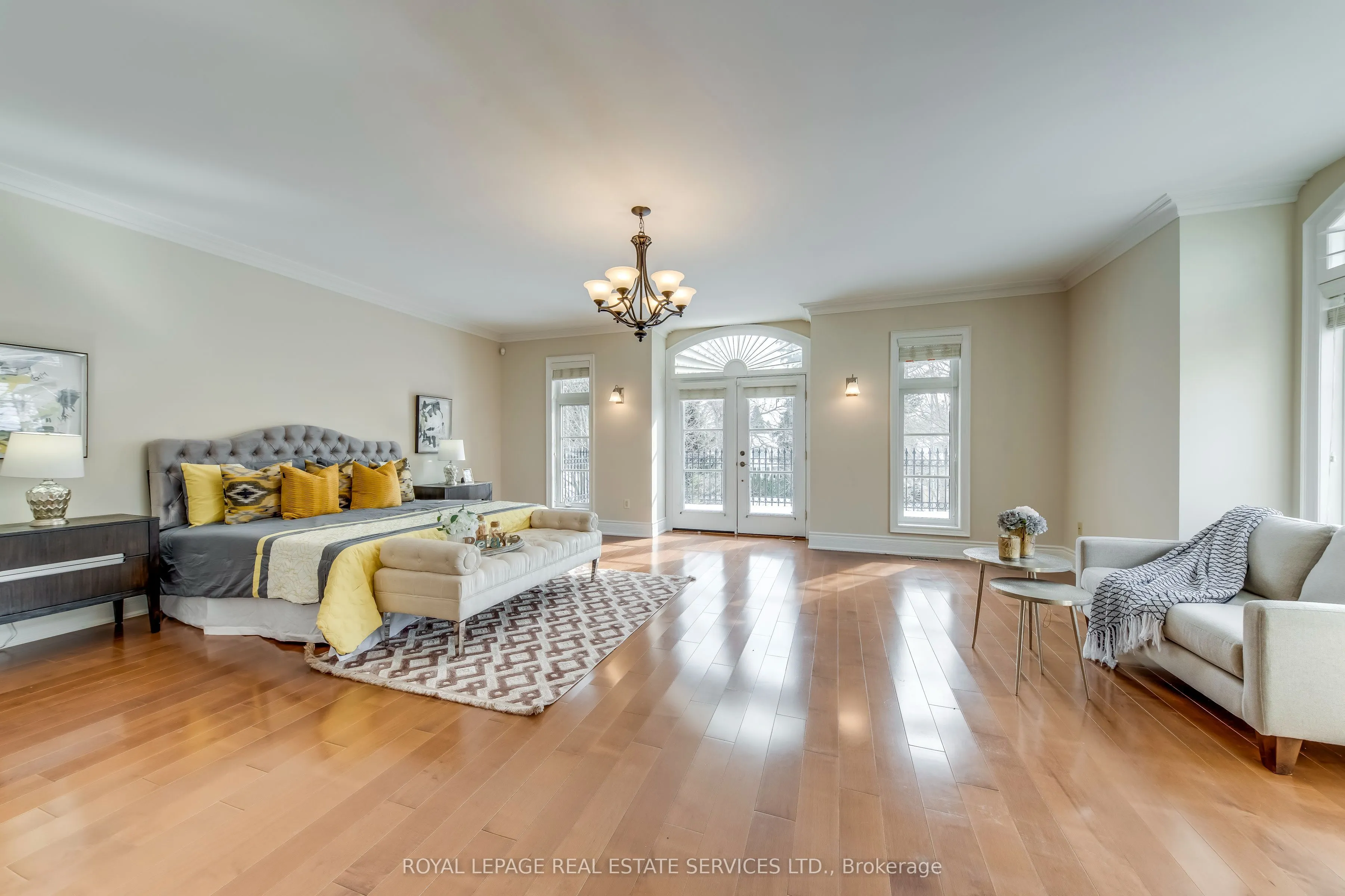 3341 Lakeshore Road