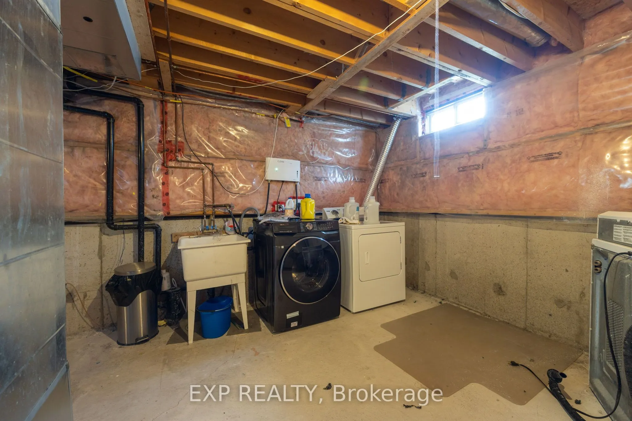 1015 Borden Lane