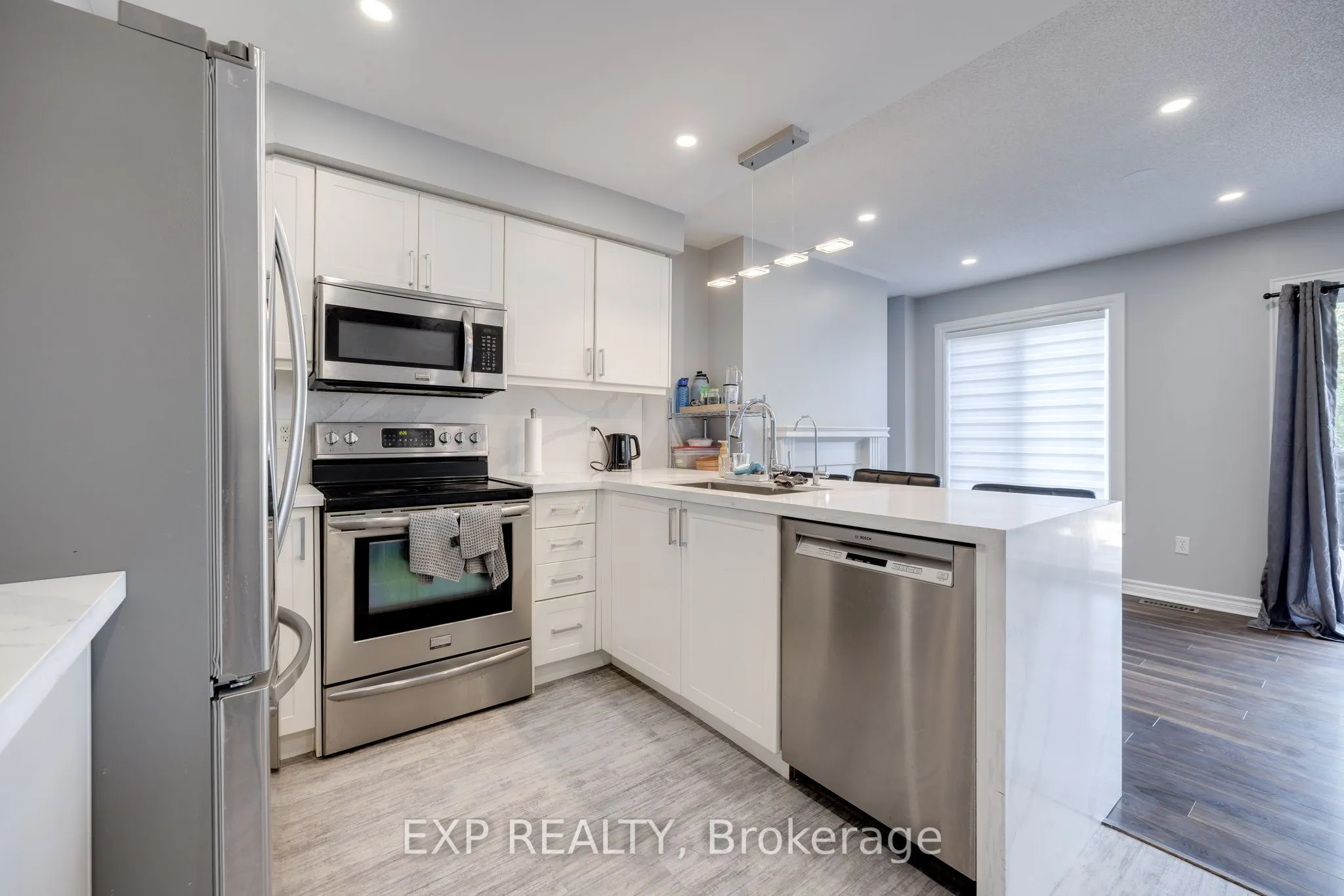 1015 Borden Lane