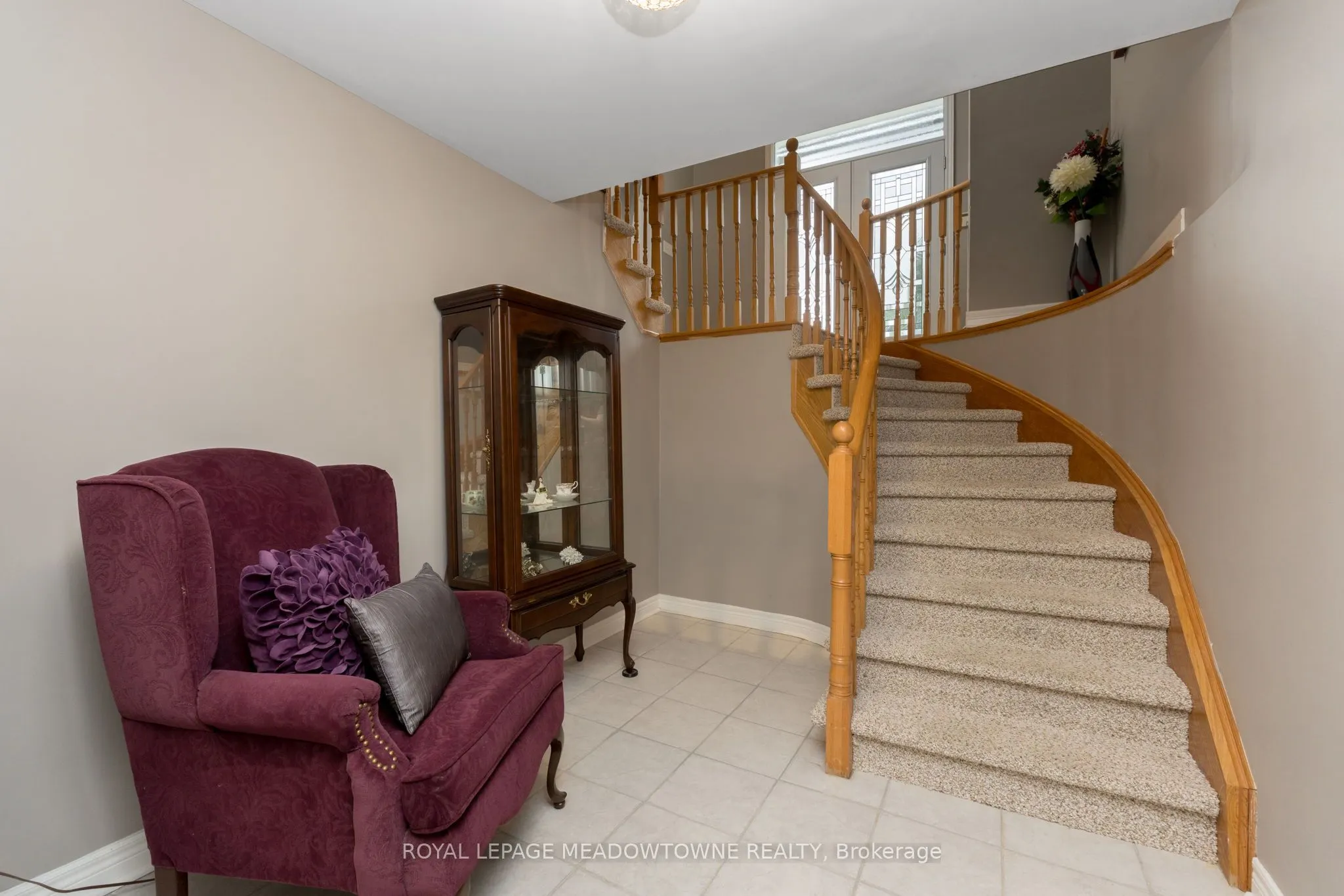 9 Johnson Crescent