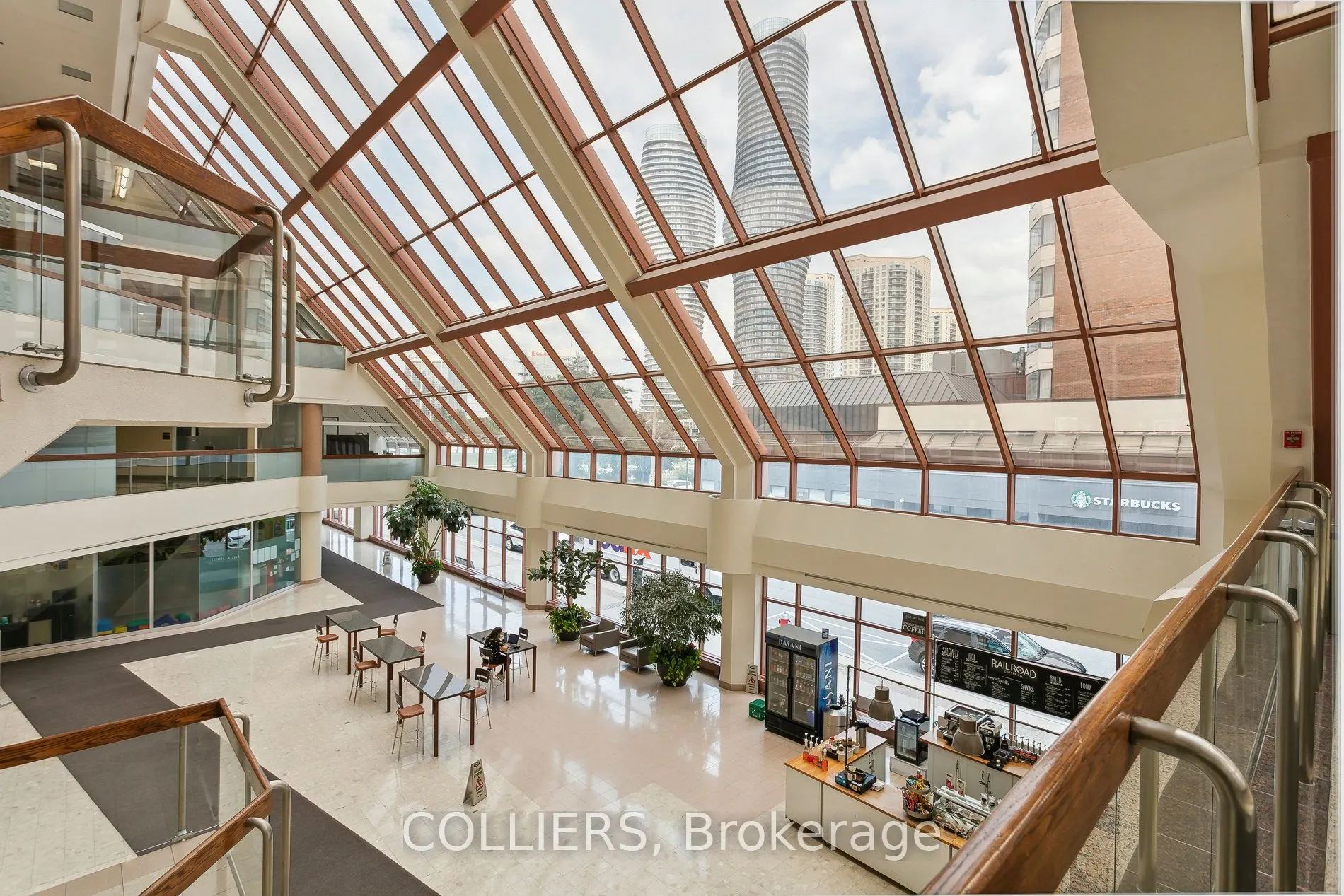 50 Burnhamthorpe Road W, #1400