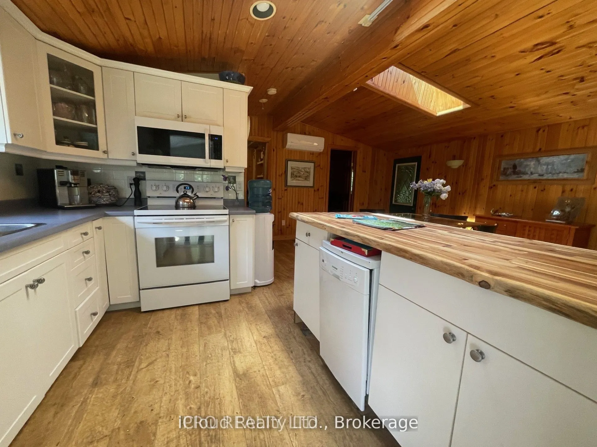 897 Caledon East Garafraxa Townline