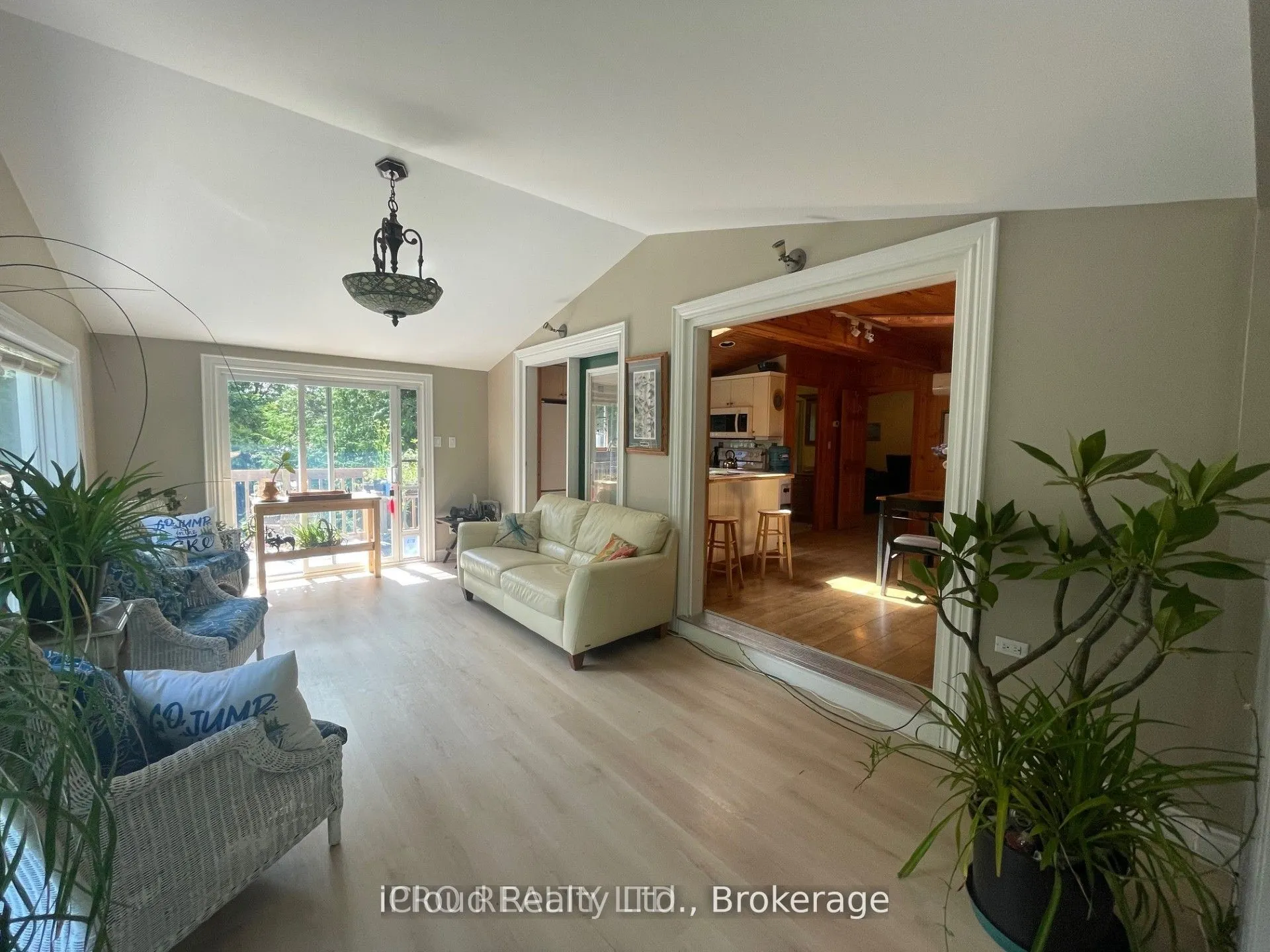 897 Caledon East Garafraxa Townline