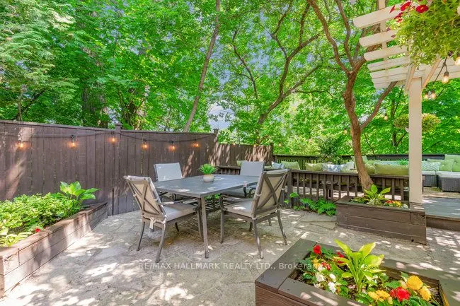 7 Tizzard Avenue