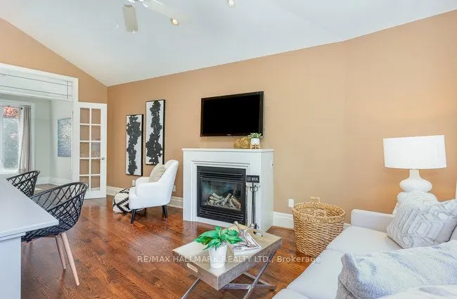 7 Tizzard Avenue