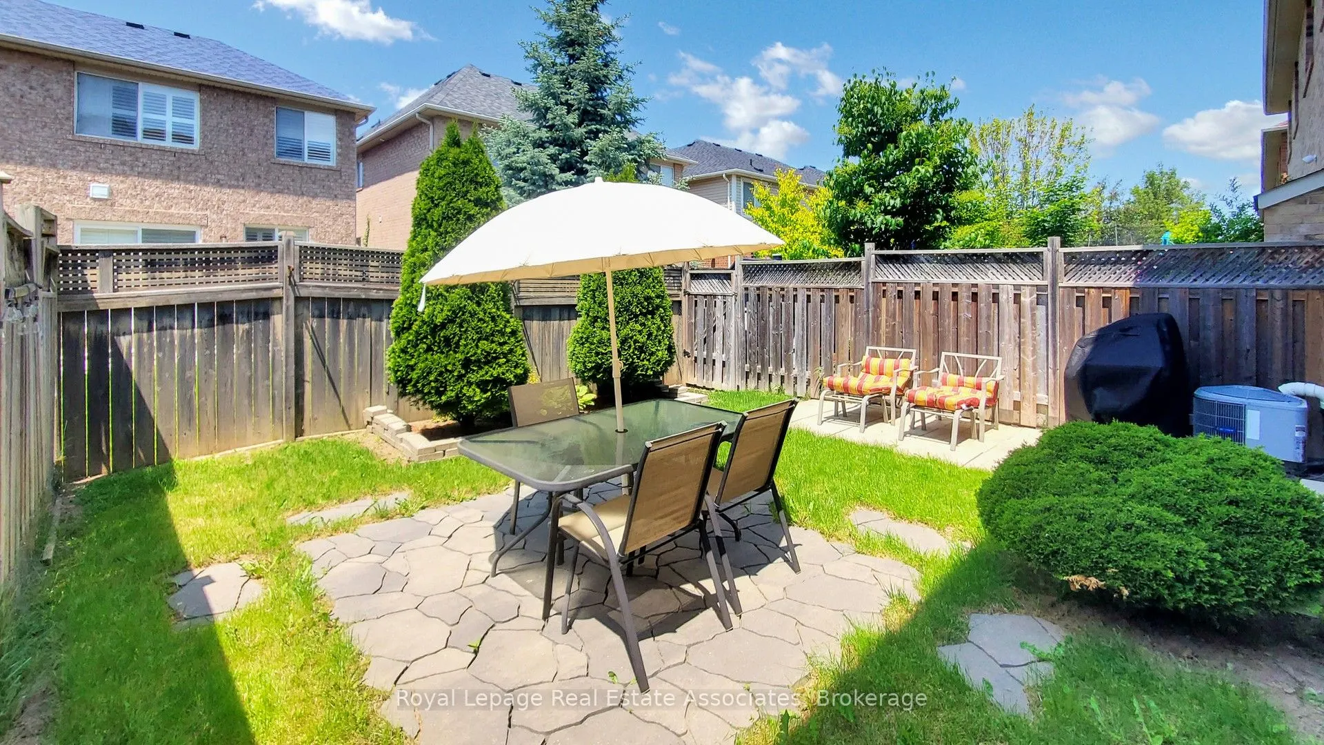 721 Shortreed Crescent