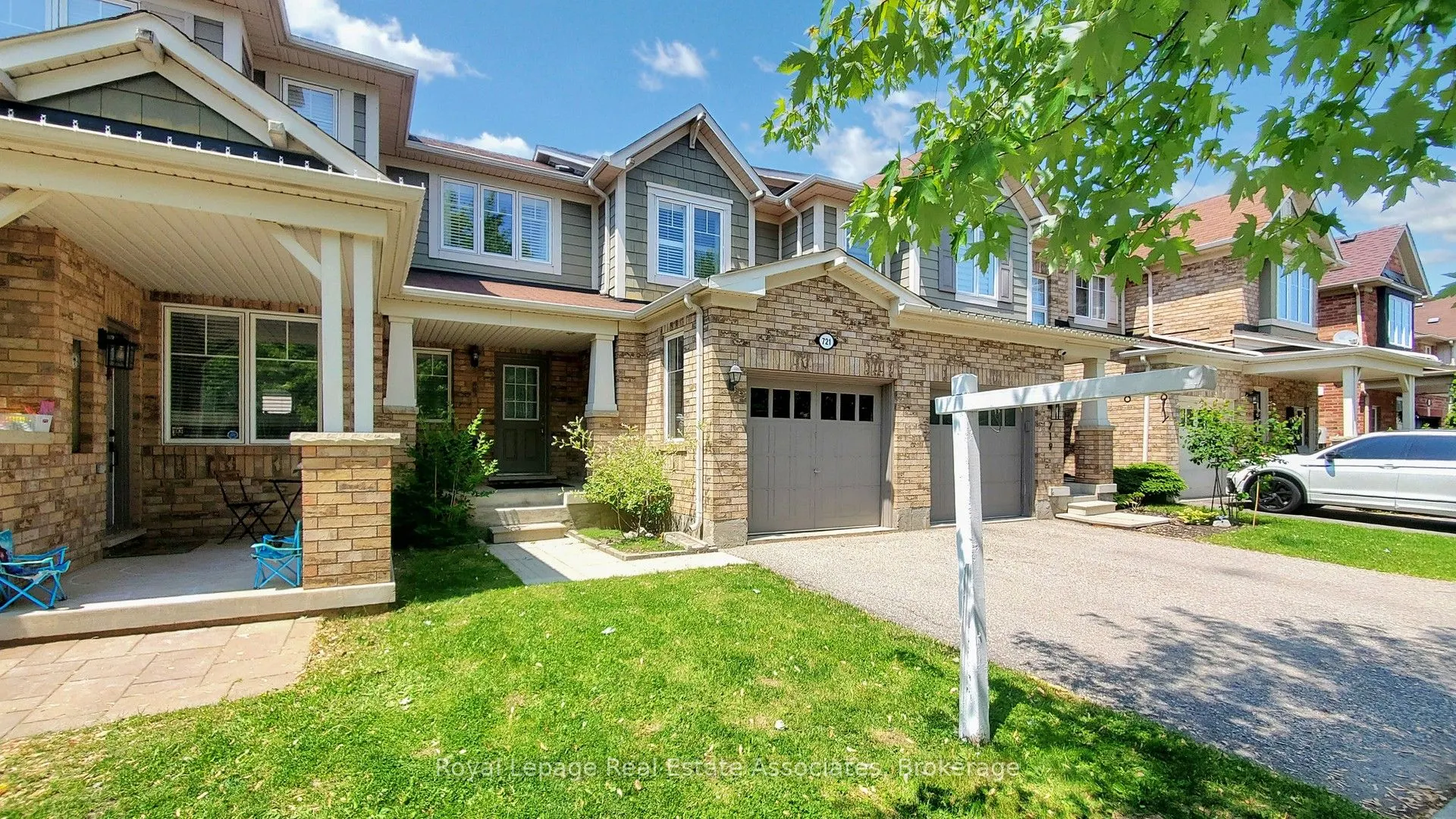 721 Shortreed Crescent