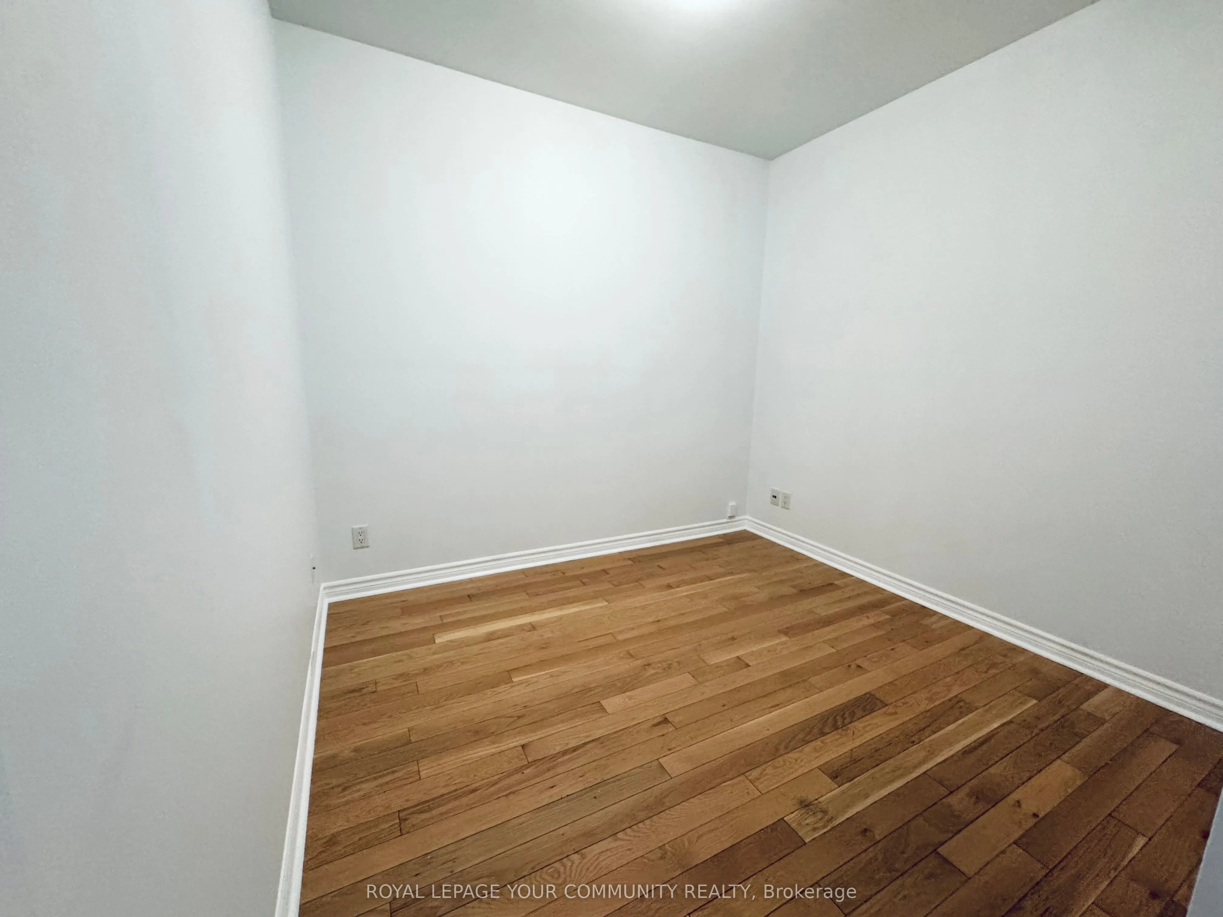 2417 Dundas Street W, #G1