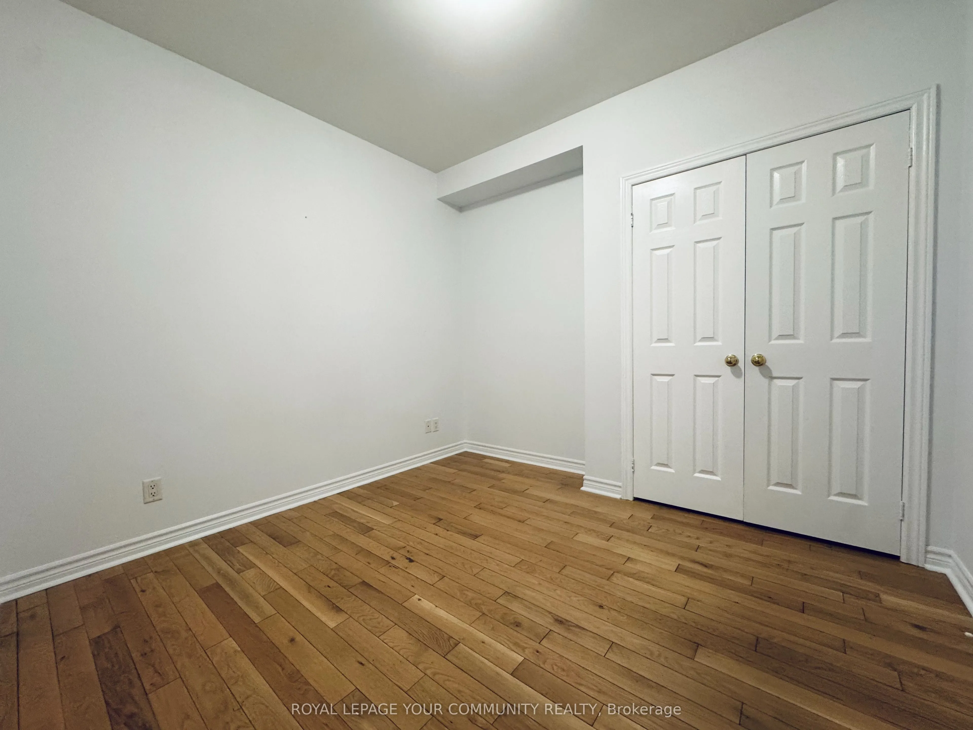 2417 Dundas Street W, #G1