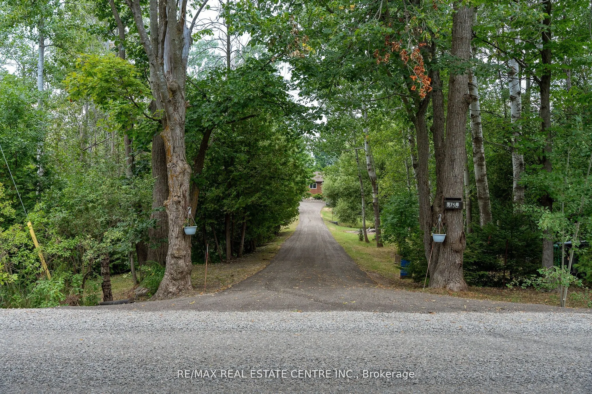 3762 Highpoint Side Road