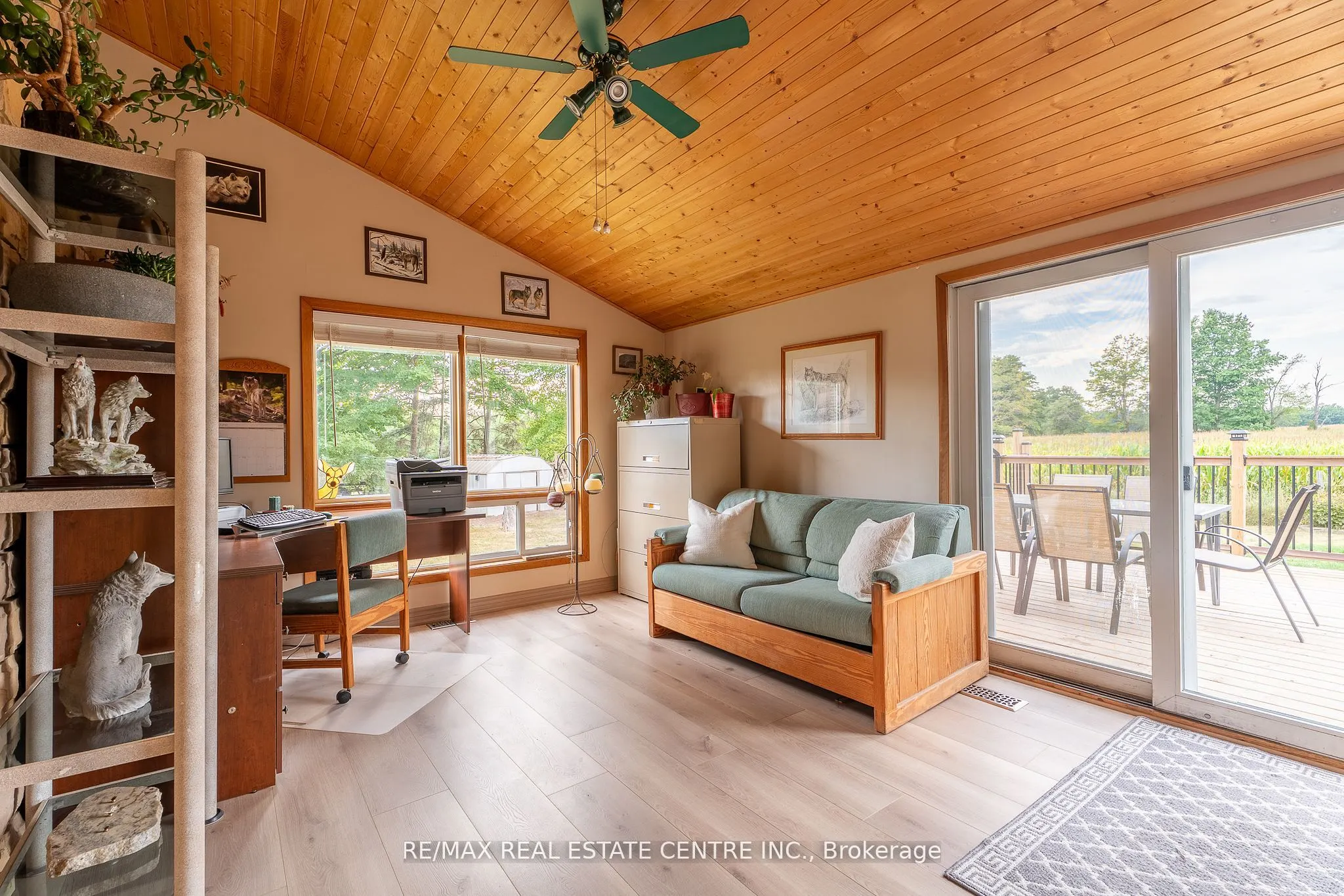 3762 Highpoint Side Road