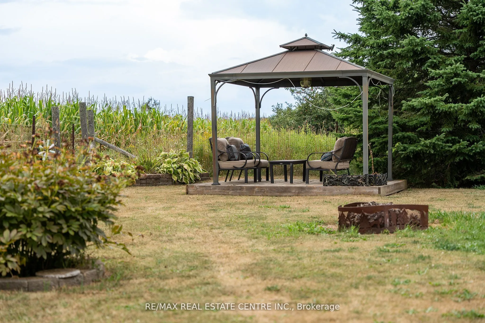 3762 Highpoint Side Road