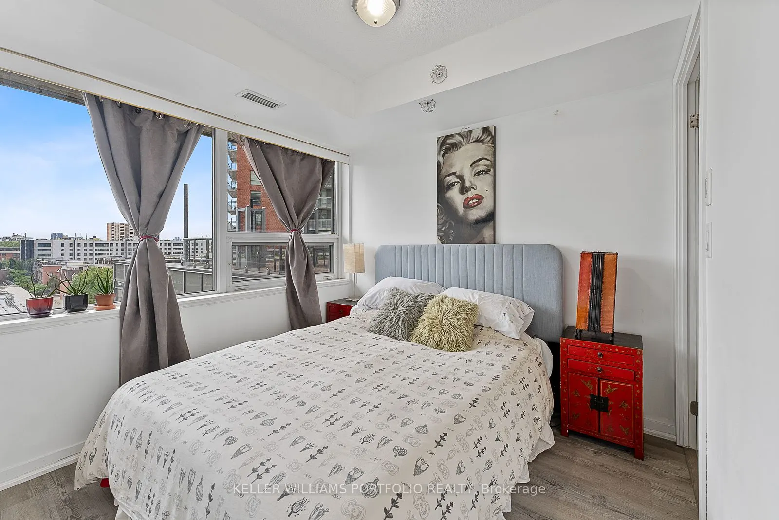 20 Joe Shuster Way, #815
