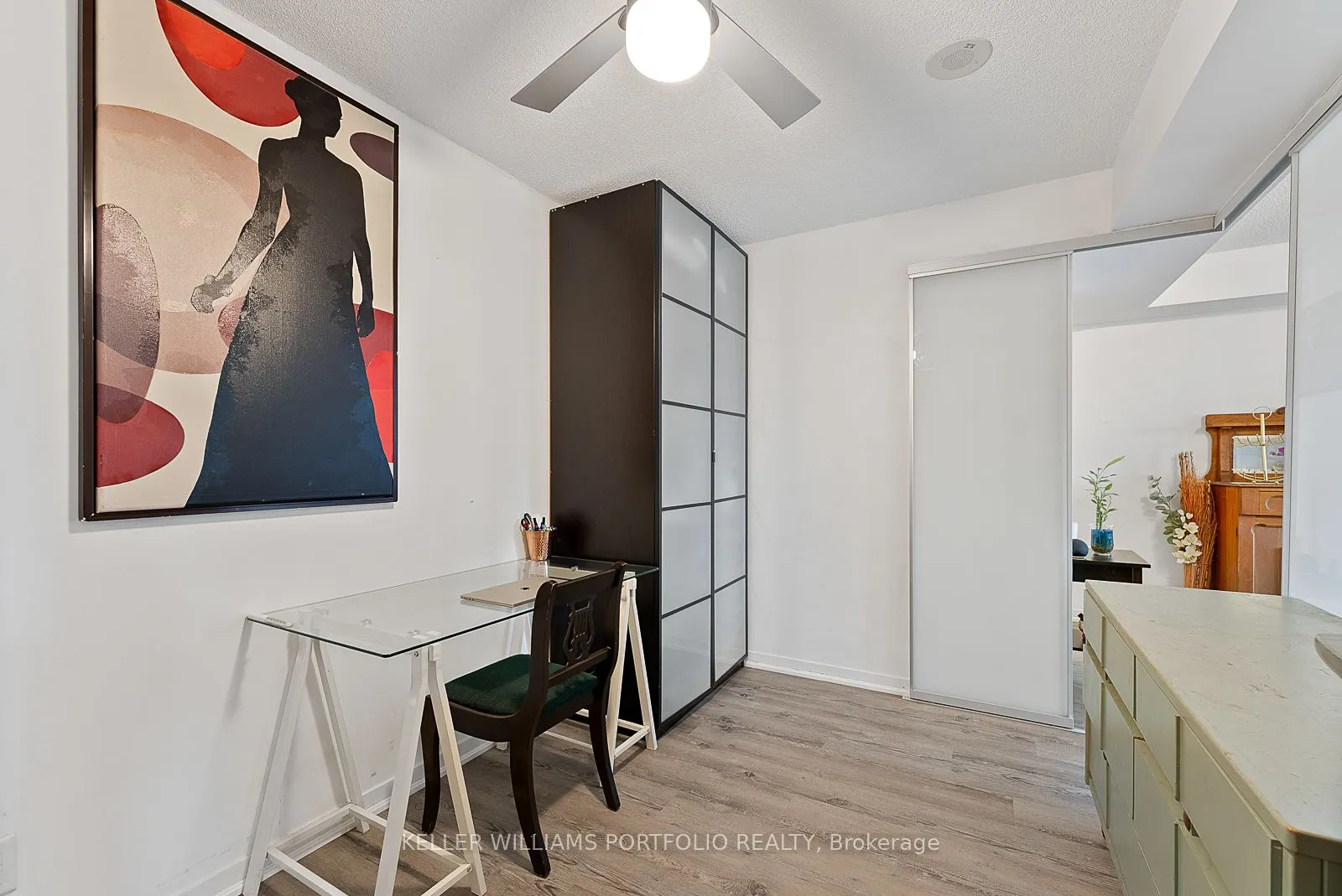20 Joe Shuster Way, #815