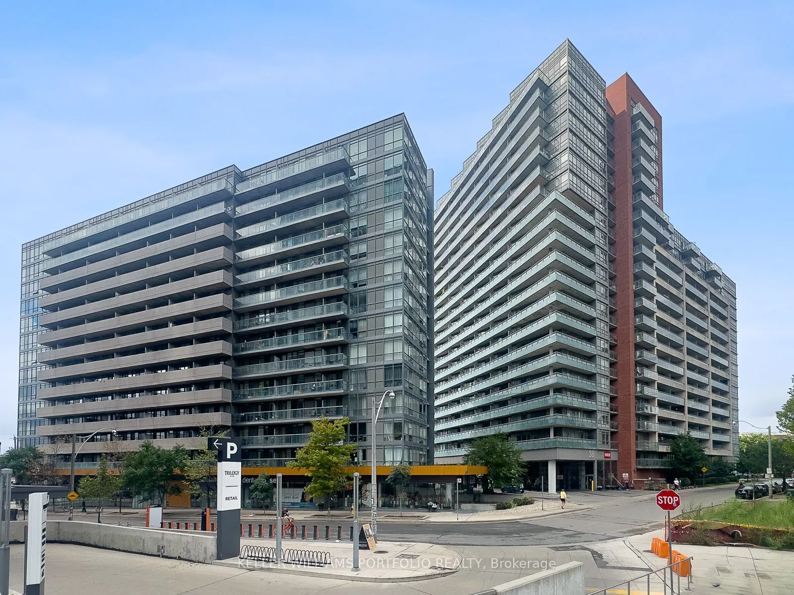 20 Joe Shuster Way, #815