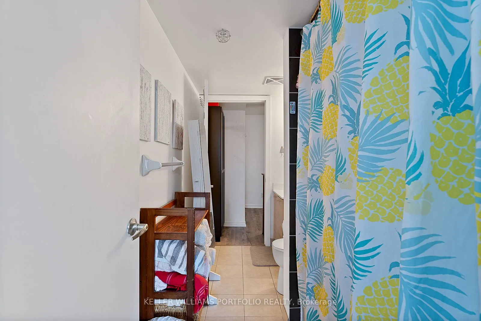 20 Joe Shuster Way, #815